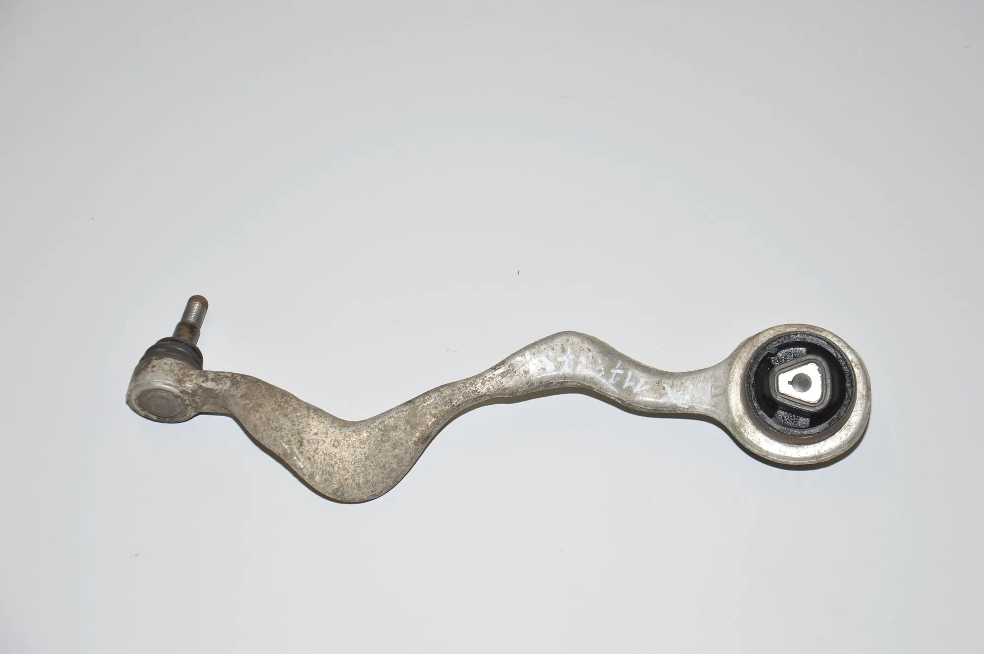 Front Right Curved Control Arm – OEM 2409598 · BMW X1 (E84) sDrive 20 d 2009 – 3