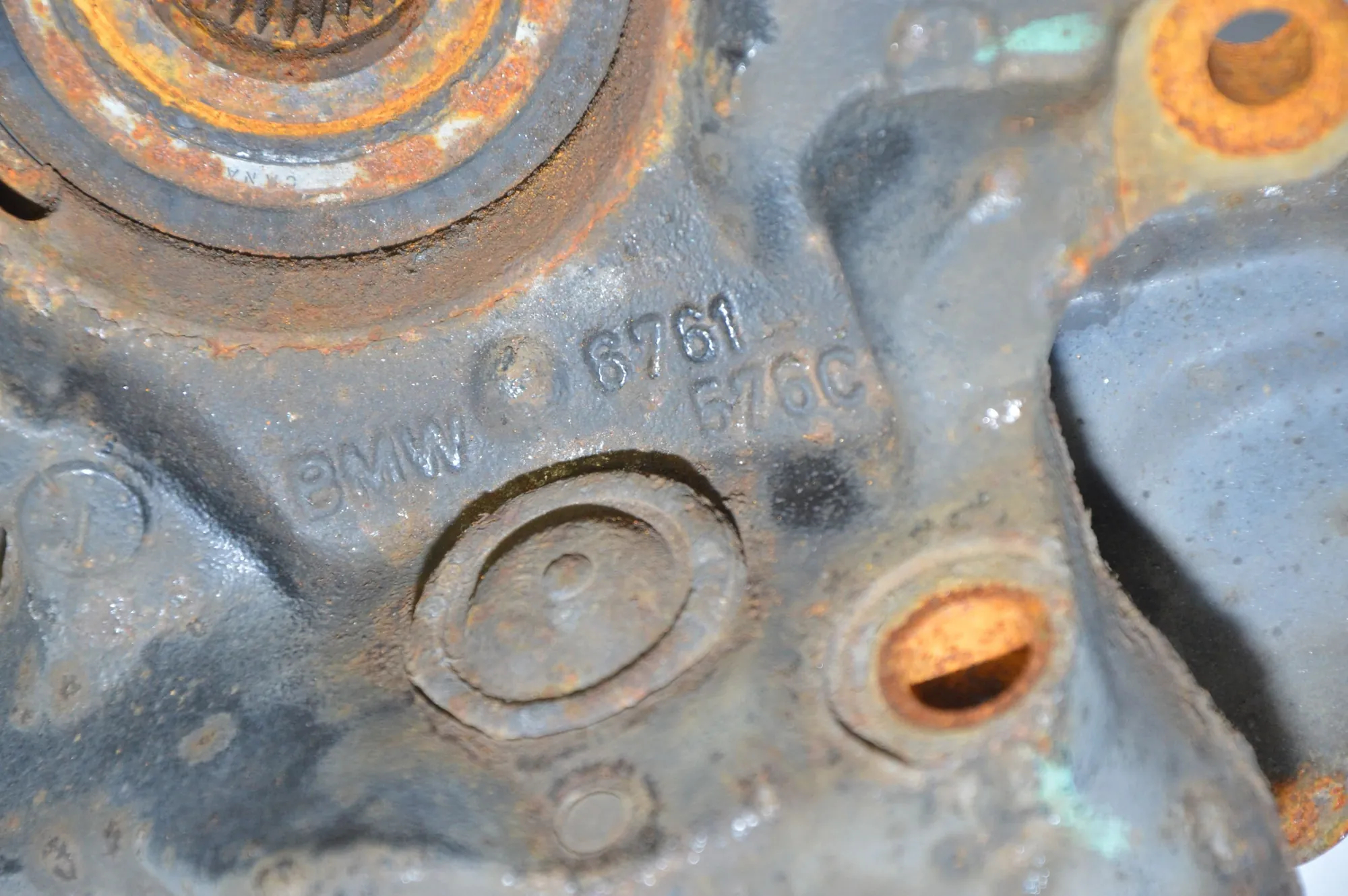 Front Right Wheel Hub – OEM 6761576 · BMW X5 (E53) 3.0 d 2005 – 5