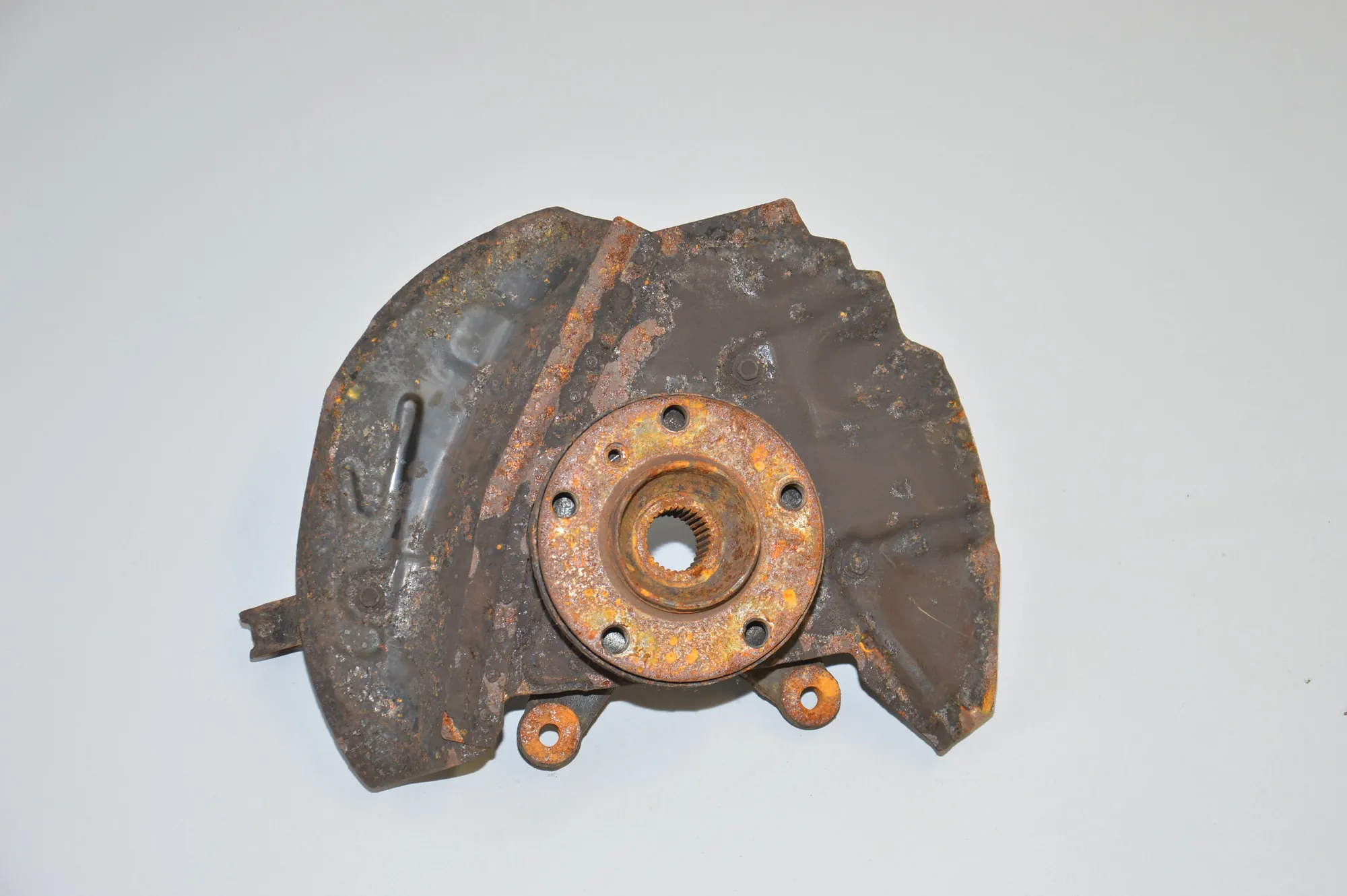Front Right Wheel Hub – OEM 6761576 · BMW X5 (E53) 3.0 d 2005