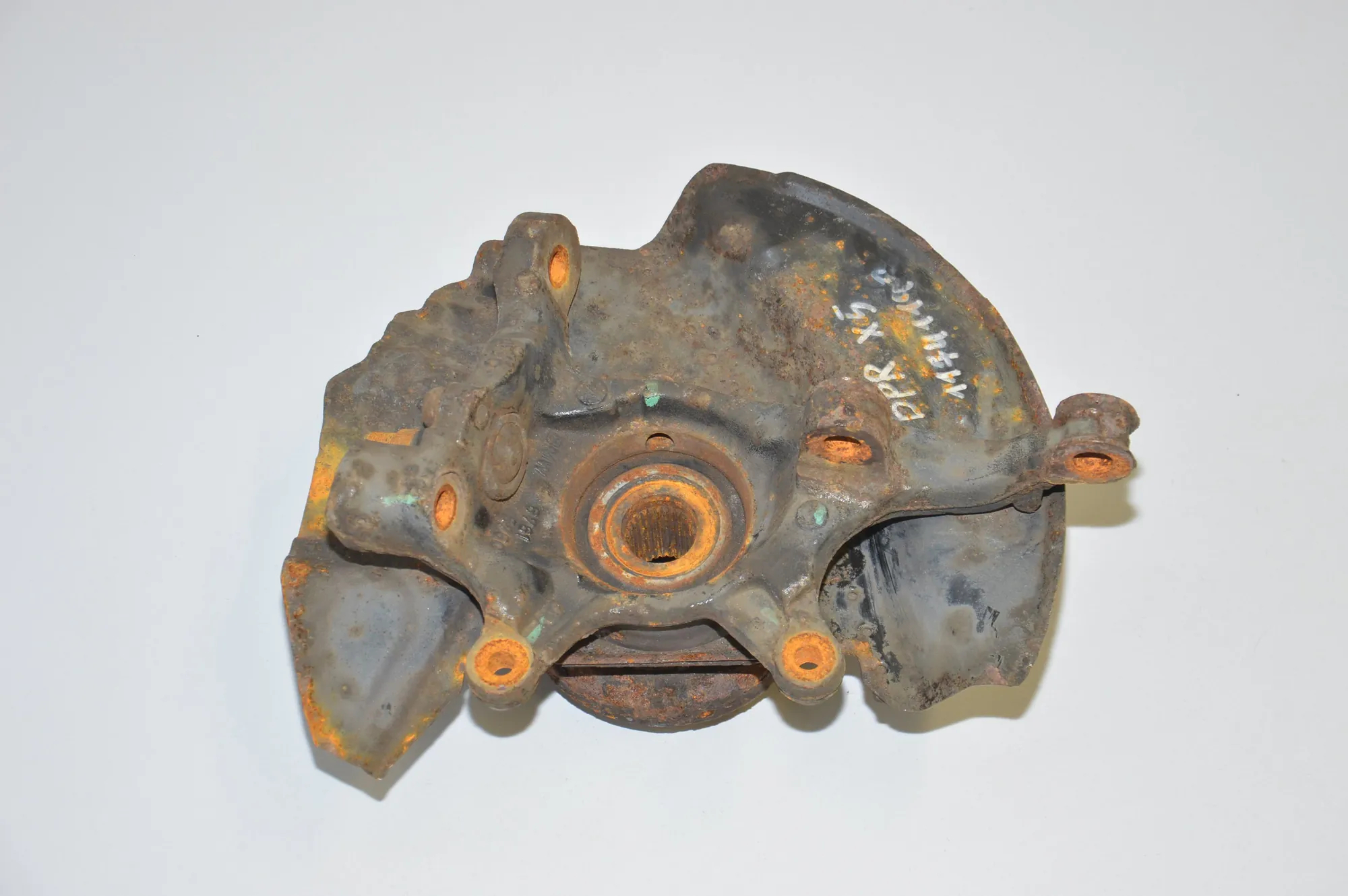 Front Right Wheel Hub – OEM 6761576 · BMW X5 (E53) 3.0 d 2005 – 4