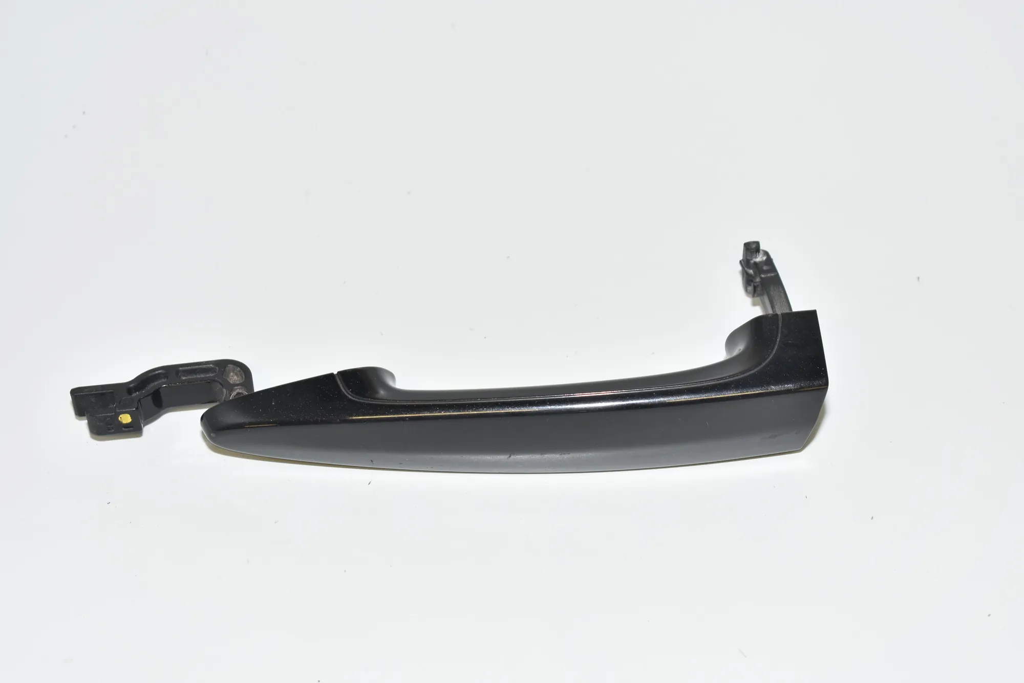 Front Left Door Exterior Handle · BMW 3 Touring (E91) BMW 3 Touring (E91) 320 d 2009 – 3
