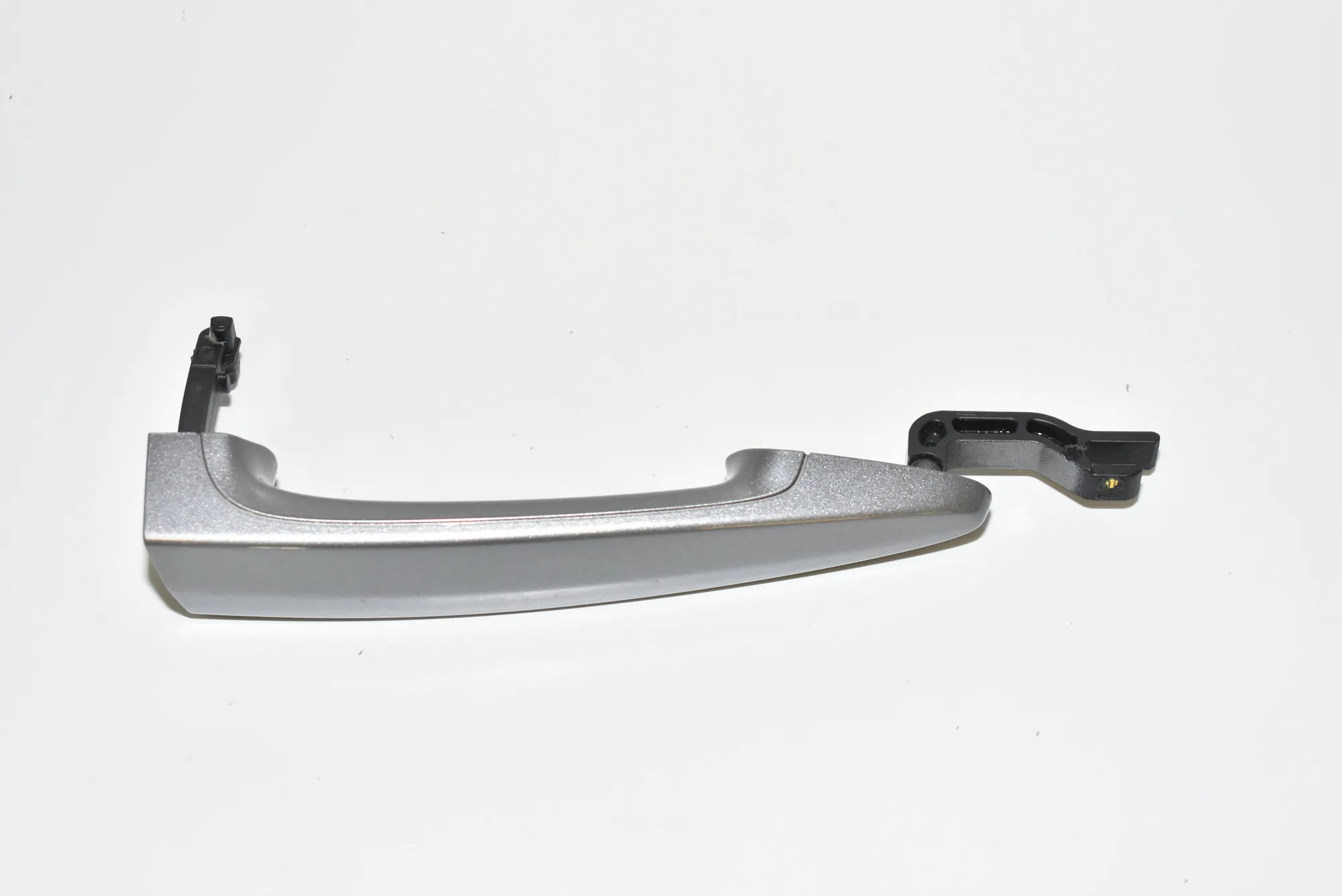 Front Right Door Exterior Handle · BMW 3 Touring (E91) BMW 3 Touring (E91) 320 d 2009 – 2