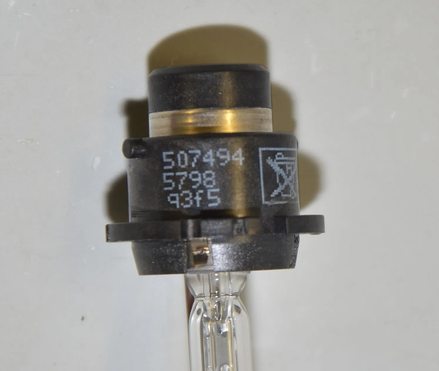 Xenon Bulb – OEM 153739 · BMW 5 Touring (E39) 525 d 2003 – 7