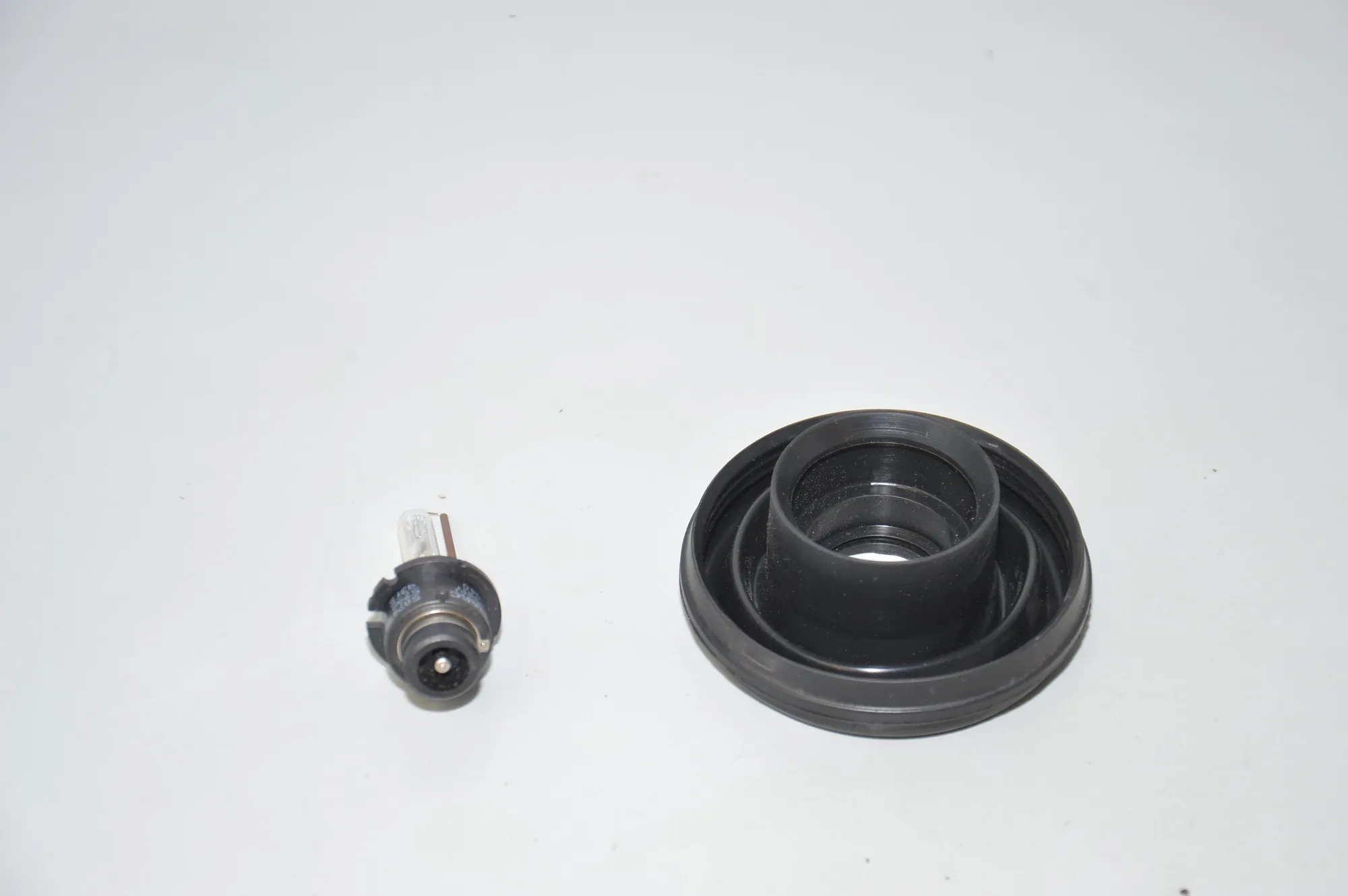 Xenon Bulb – OEM 153739 · BMW 5 Touring (E39) 525 d 2003 – 3