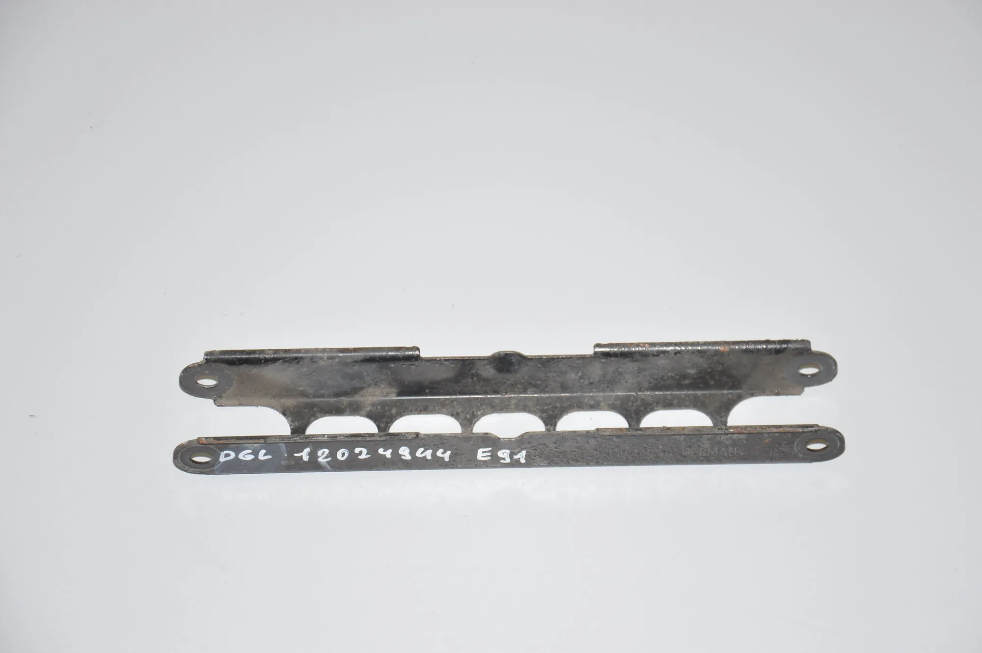 Rear Right Lower Control Arm – OEM 6763477 · BMW 3 Touring (E91) 318 d 2011 – 3