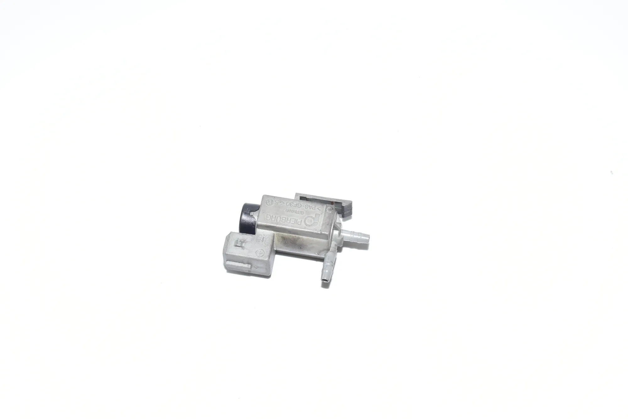 Solenoid Valve – OEM 7537612 · BMW 5 (E60) 520 d 2007 – 3