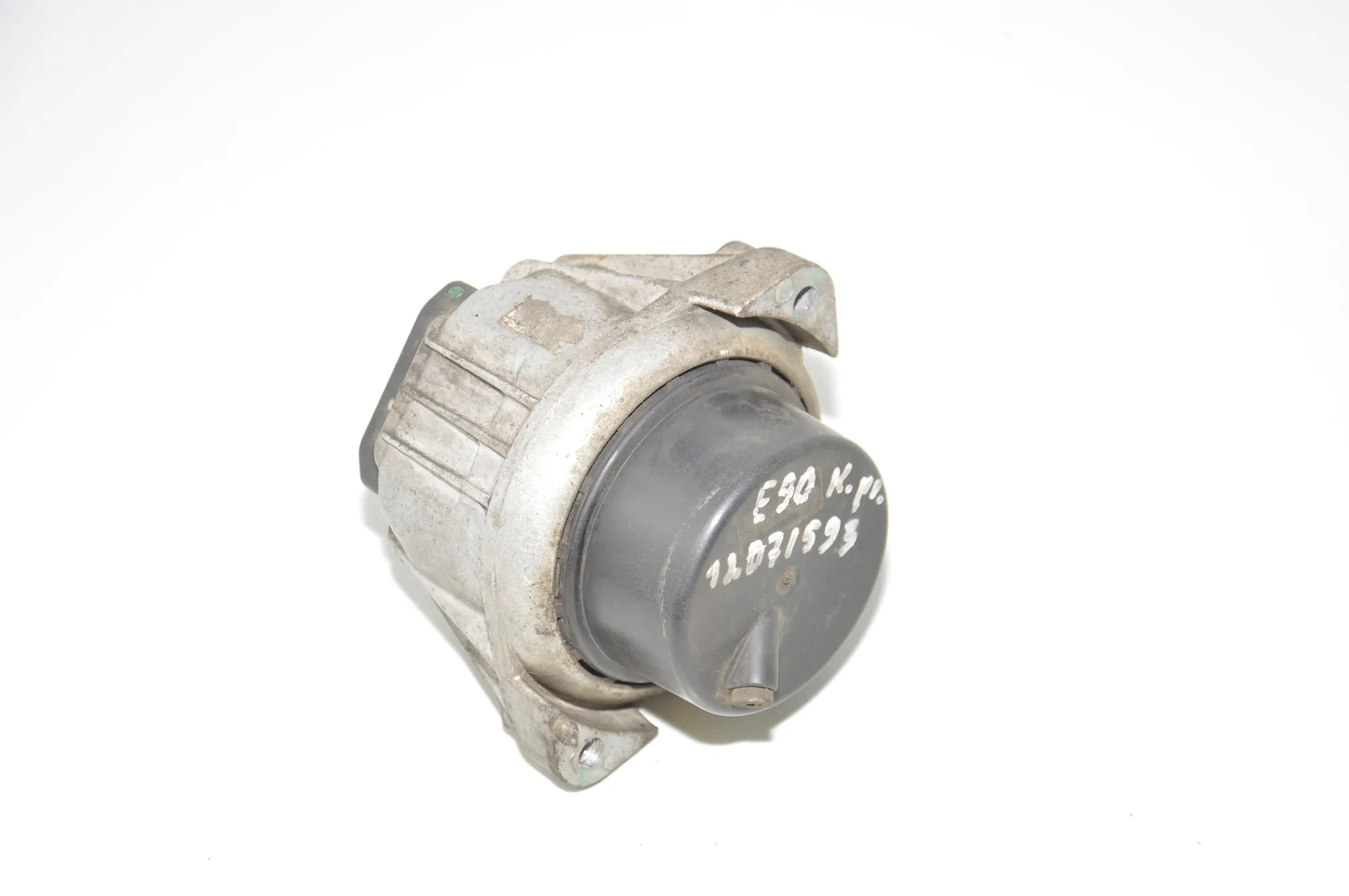 Left Side Engine Mount · BMW 3 (E90) 320 d 2010