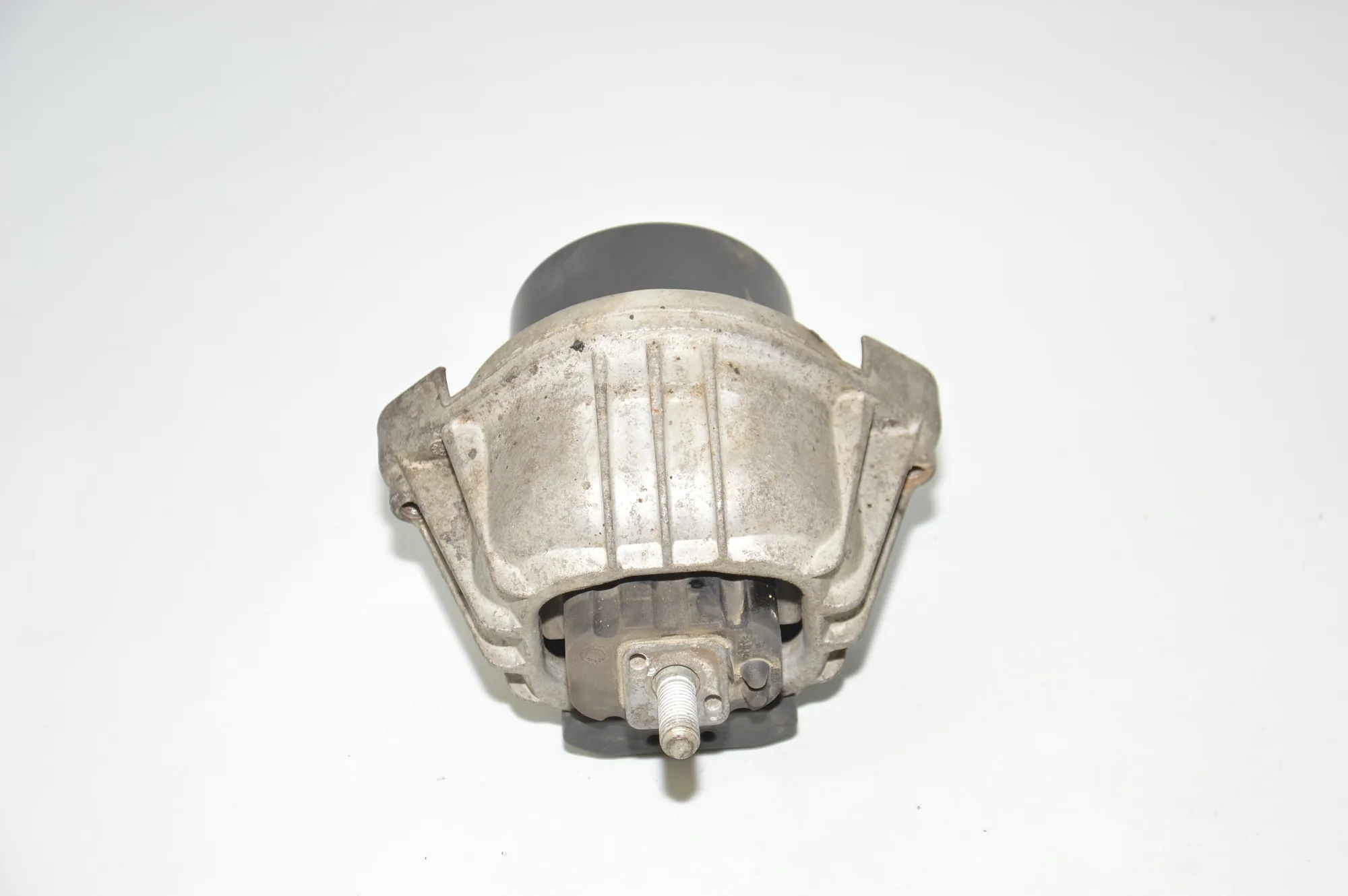 Left Side Engine Mount · BMW 3 (E90) 320 d 2010 – 3