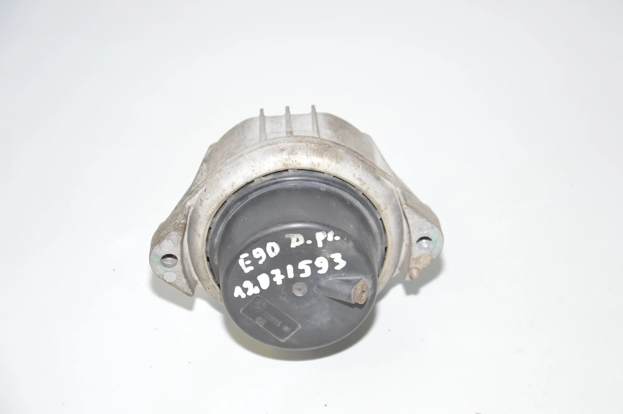 Right Side Engine Mount · BMW 3 (E90) 320 d 2010 – 3
