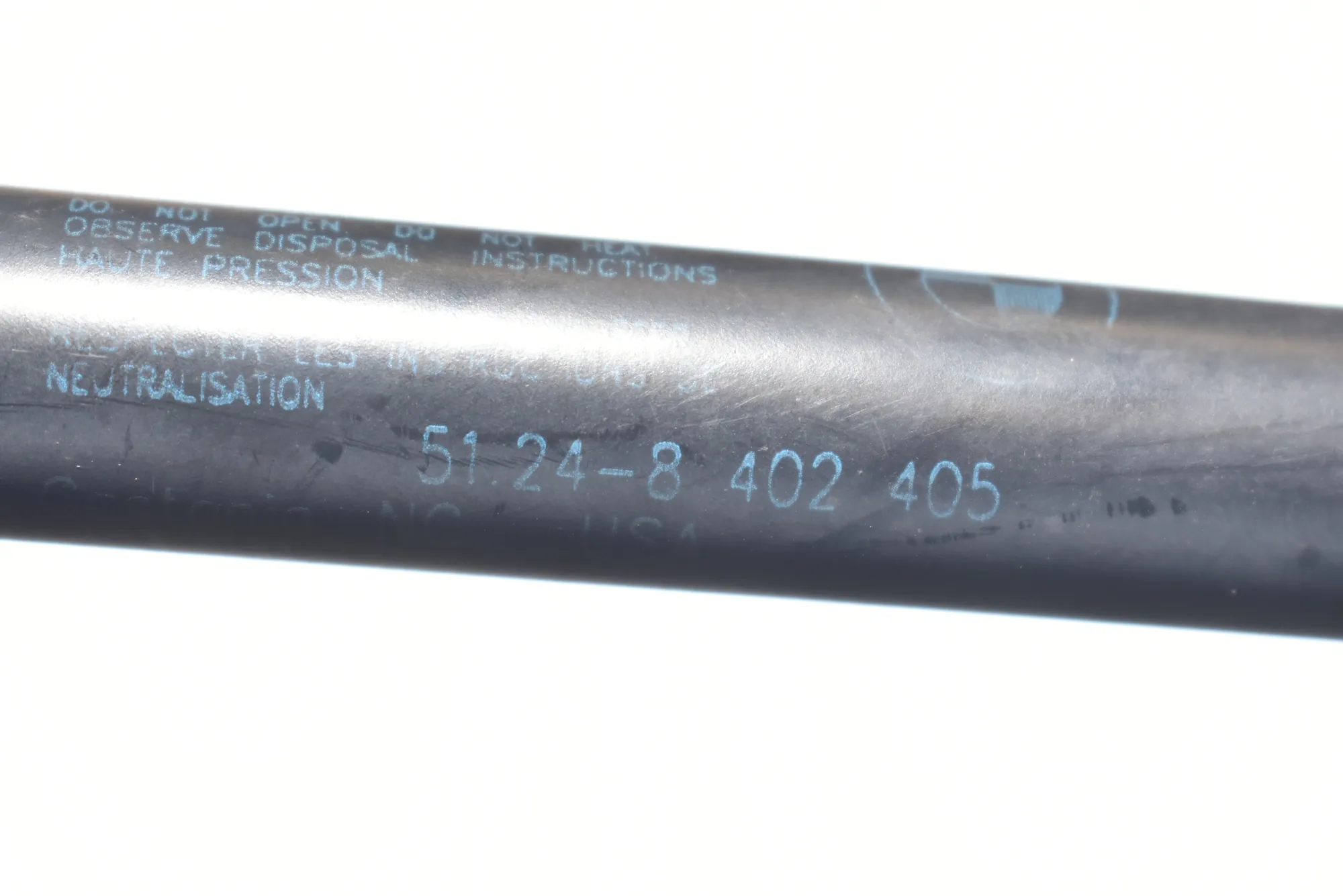 Right Side Tailgate Gas Strut – OEM 8402405 · BMW X5 (E53) 3.0 d 2004 – 3