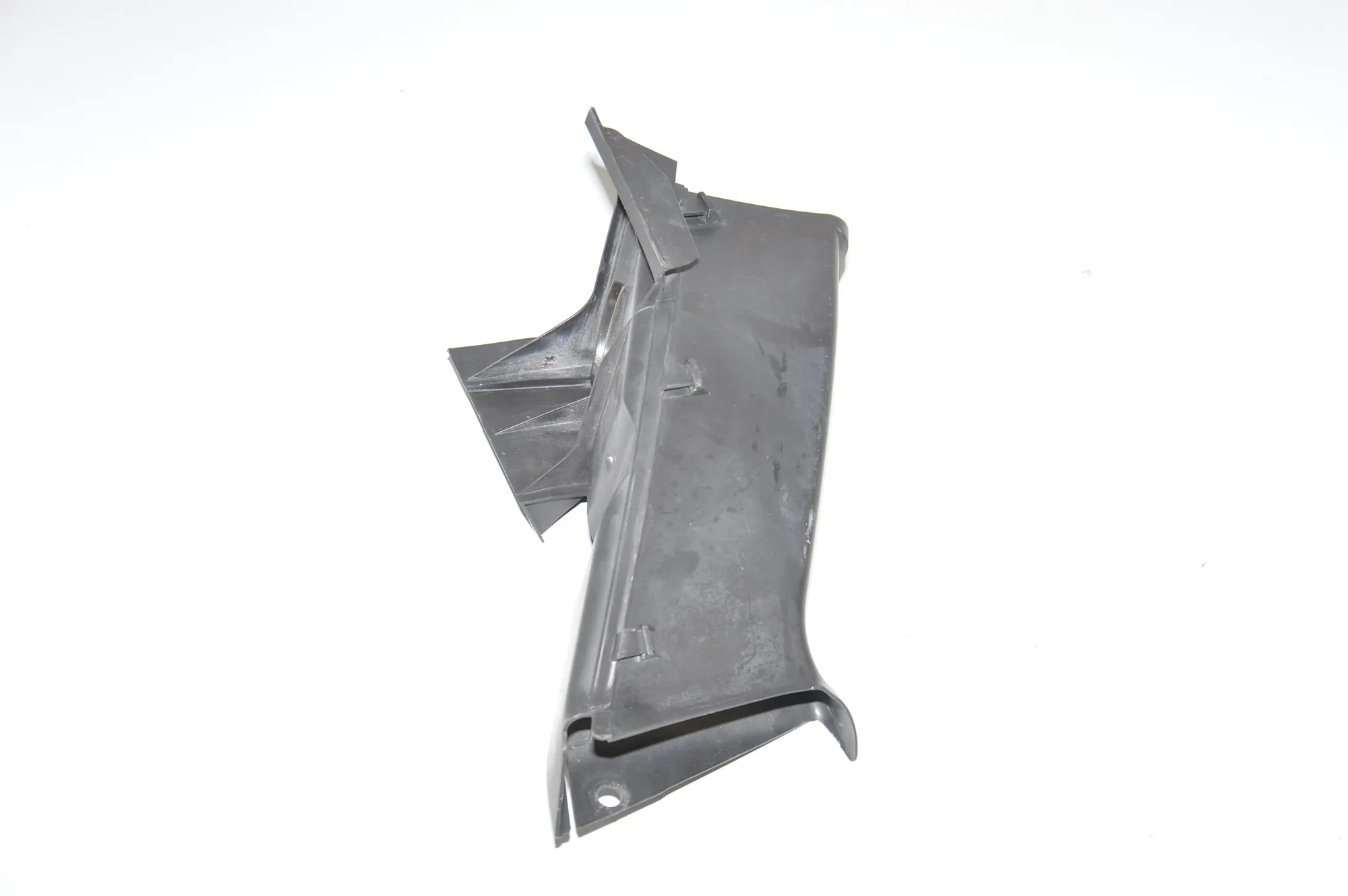 Air Intake Tube – OEM 8402426 · BMW X5 (E53) 4.6 is 2002 – 4