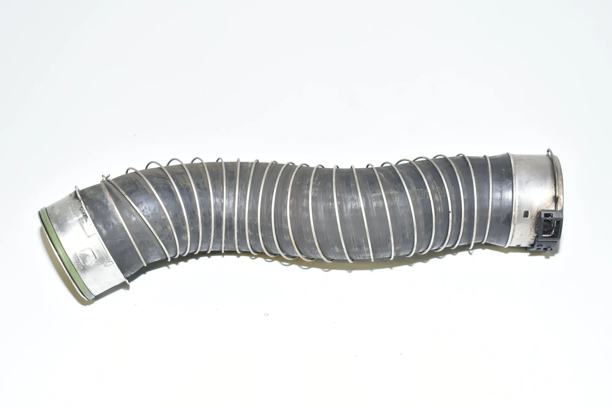 Right Side Intercooler Hose · BMW 3 (E90) 320 d 2010 – 2
