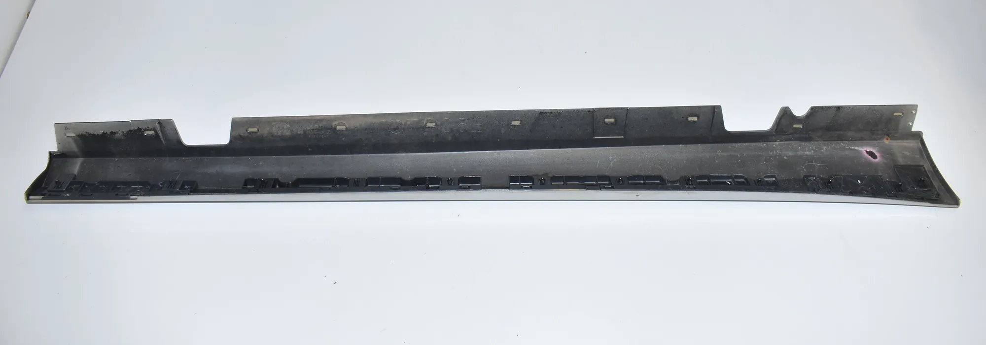 Left Side Sideskirt – OEM 7202651 · BMW 3 (E90) 320 d 2010 – 4