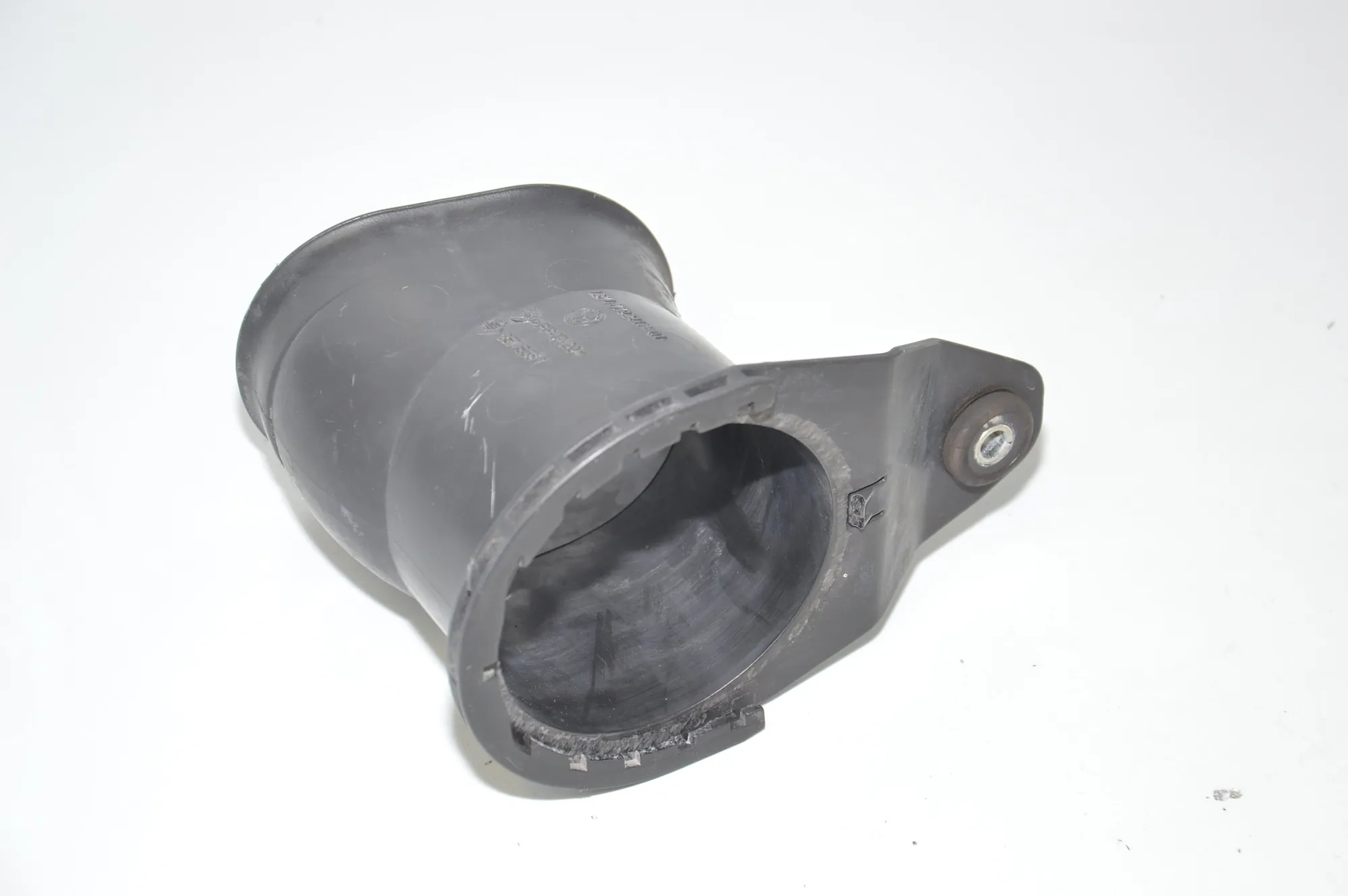 Air Intake Tube – OEM 7792417 · BMW 5 (E60) 520 d 2007 – 3