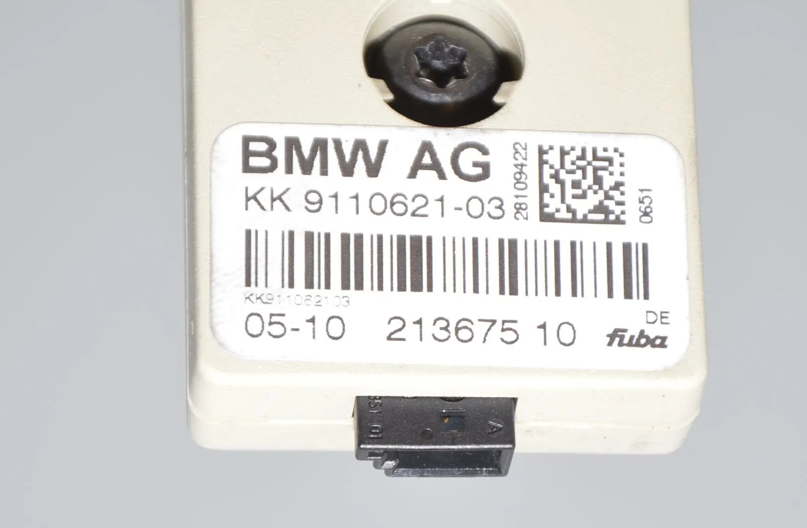 Antenna – OEM 9110621 · BMW 3 (E90) 320 d 2010 – 6