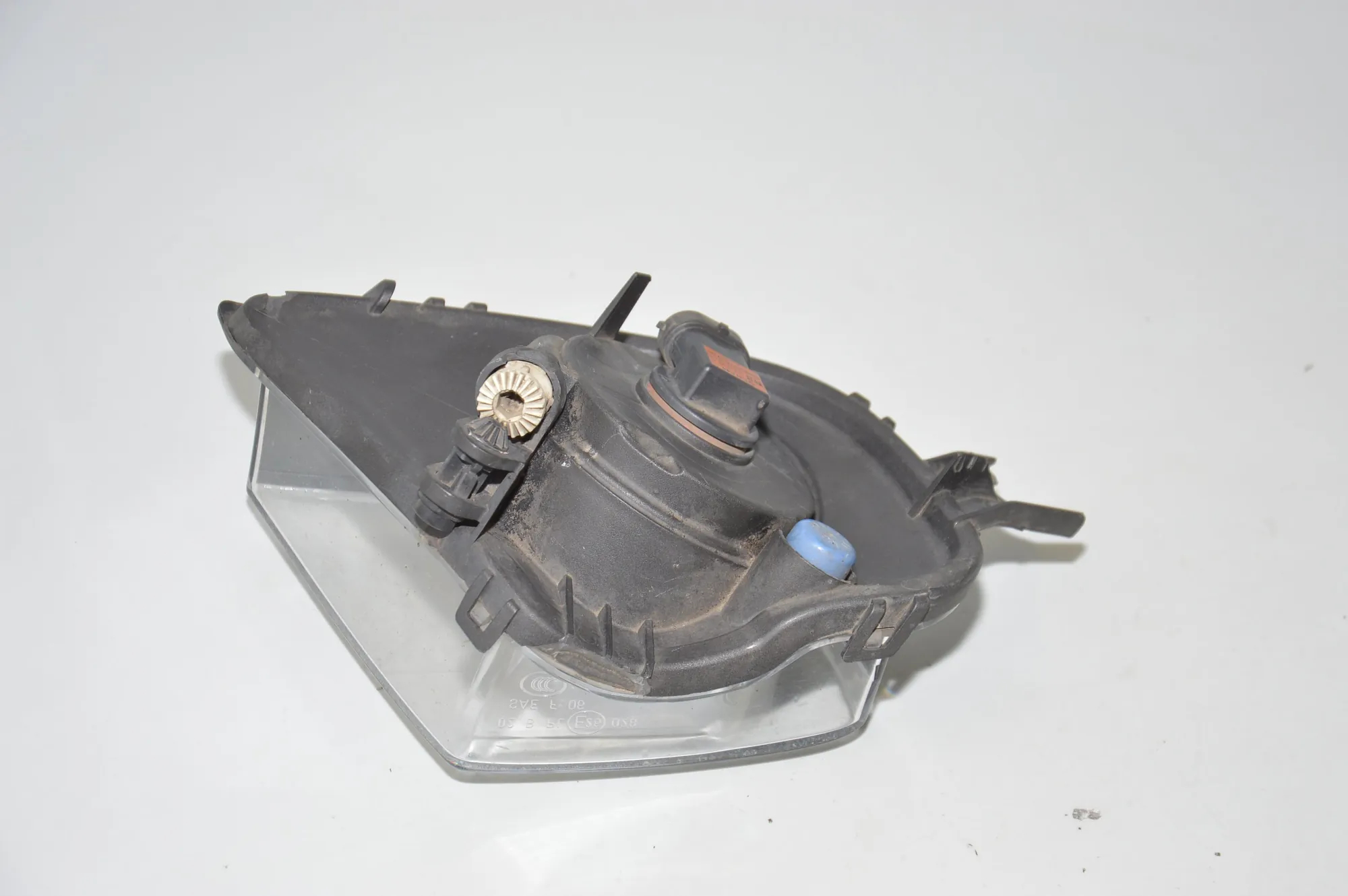 Front Left Fog Light – OEM 170037-01 · BMW 3 (E90) 320 d 2010 – 3