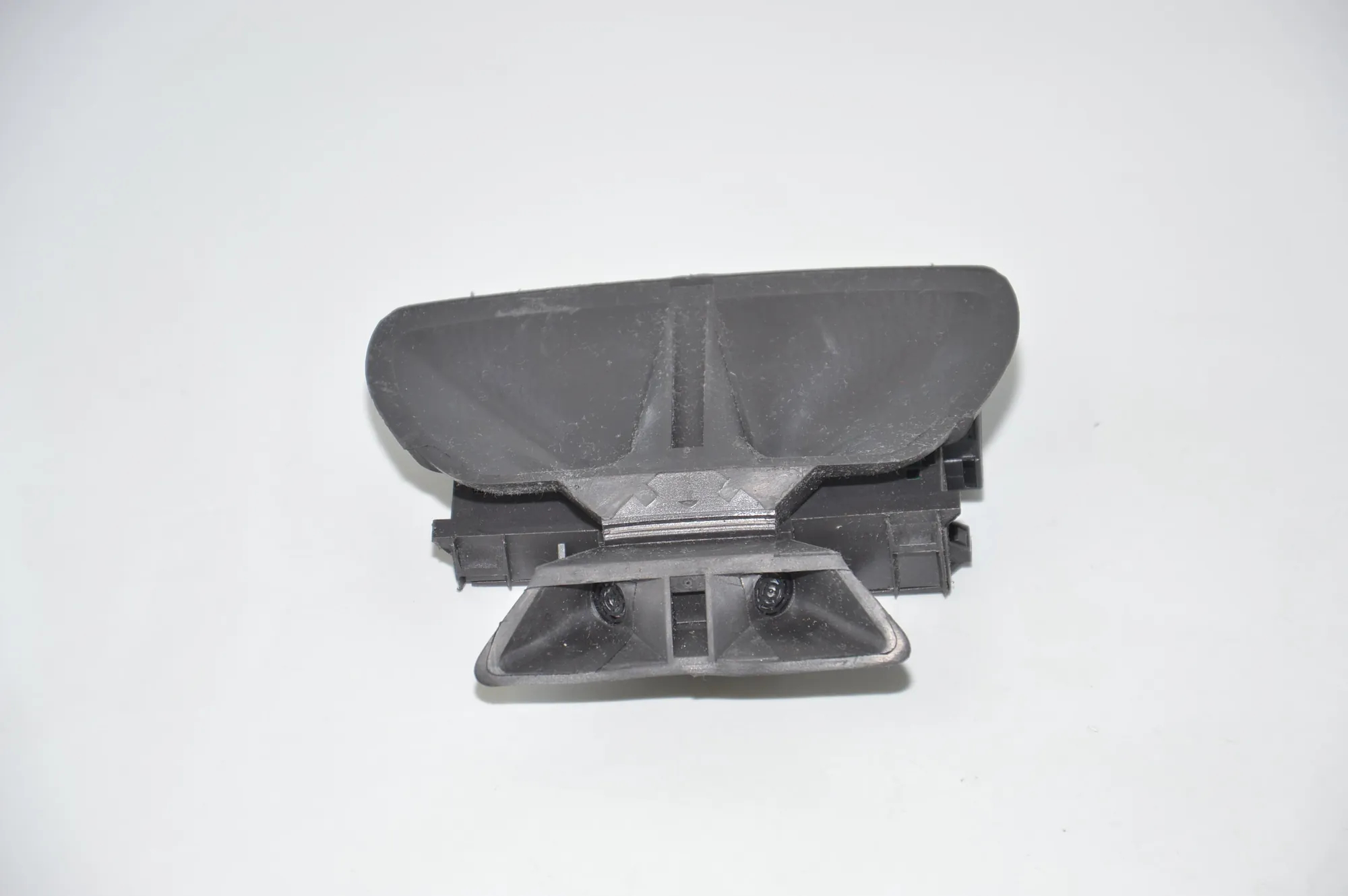 Other Control Units – OEM 9200943 · BMW 3 (E90) 320 d 2010 – 4