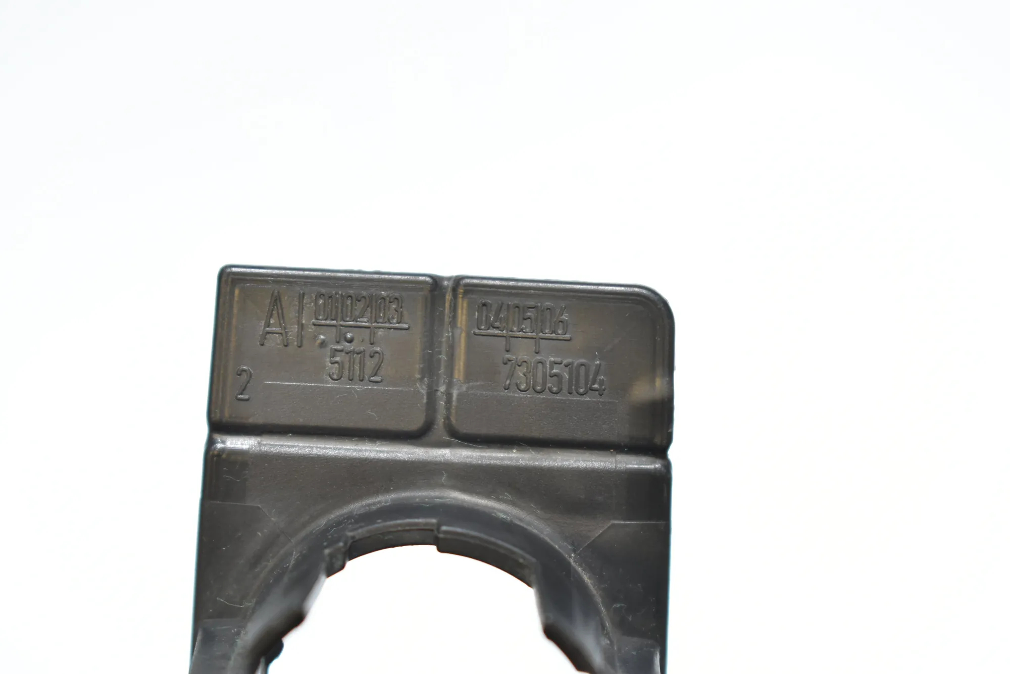 Parking Sensor Holder – OEM 7305104 · BMW i3 (I01) Electric 2019 – 3