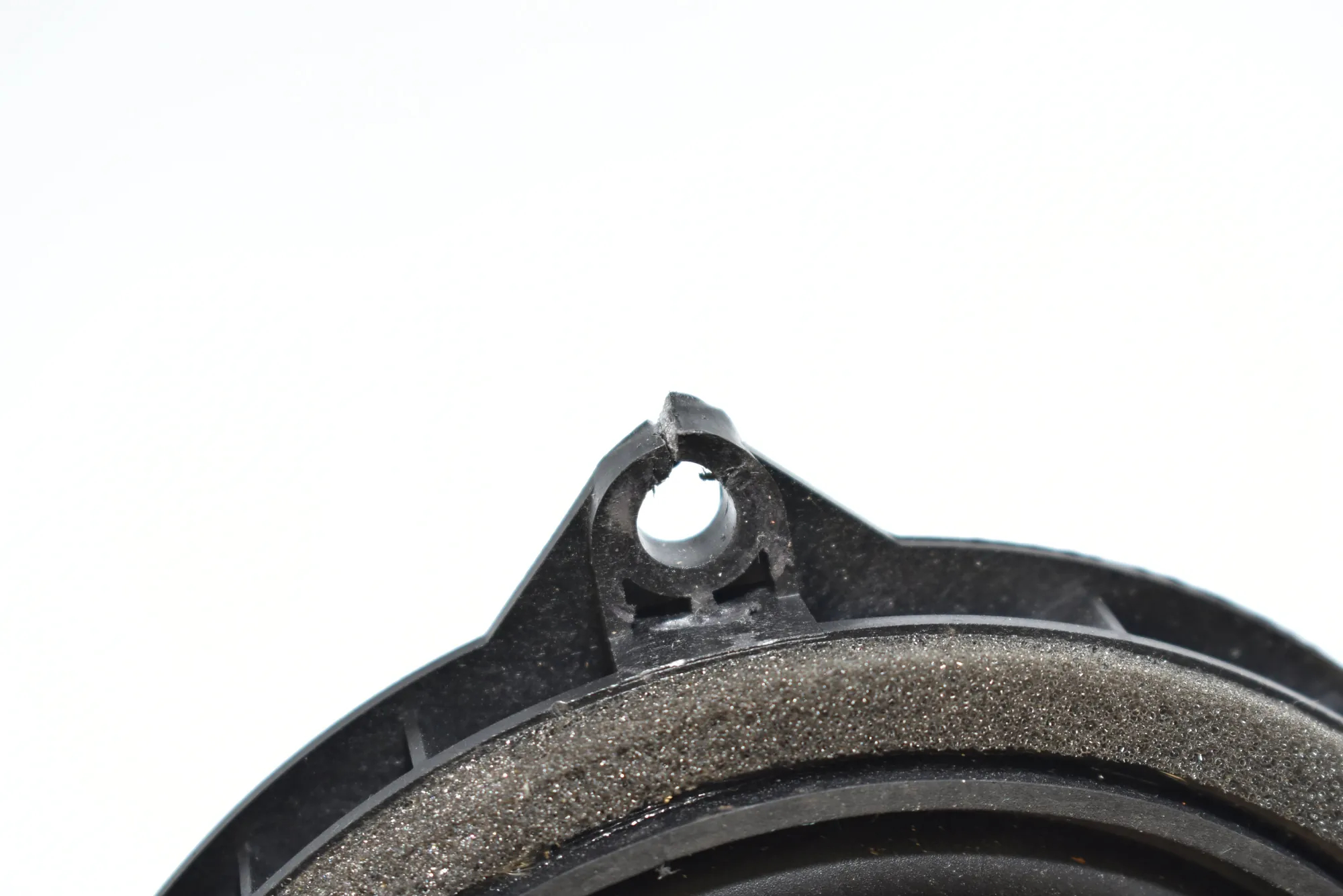 Front Left Door Speaker – OEM 9274700 · BMW i3 (I01) Electric 2019 – 3