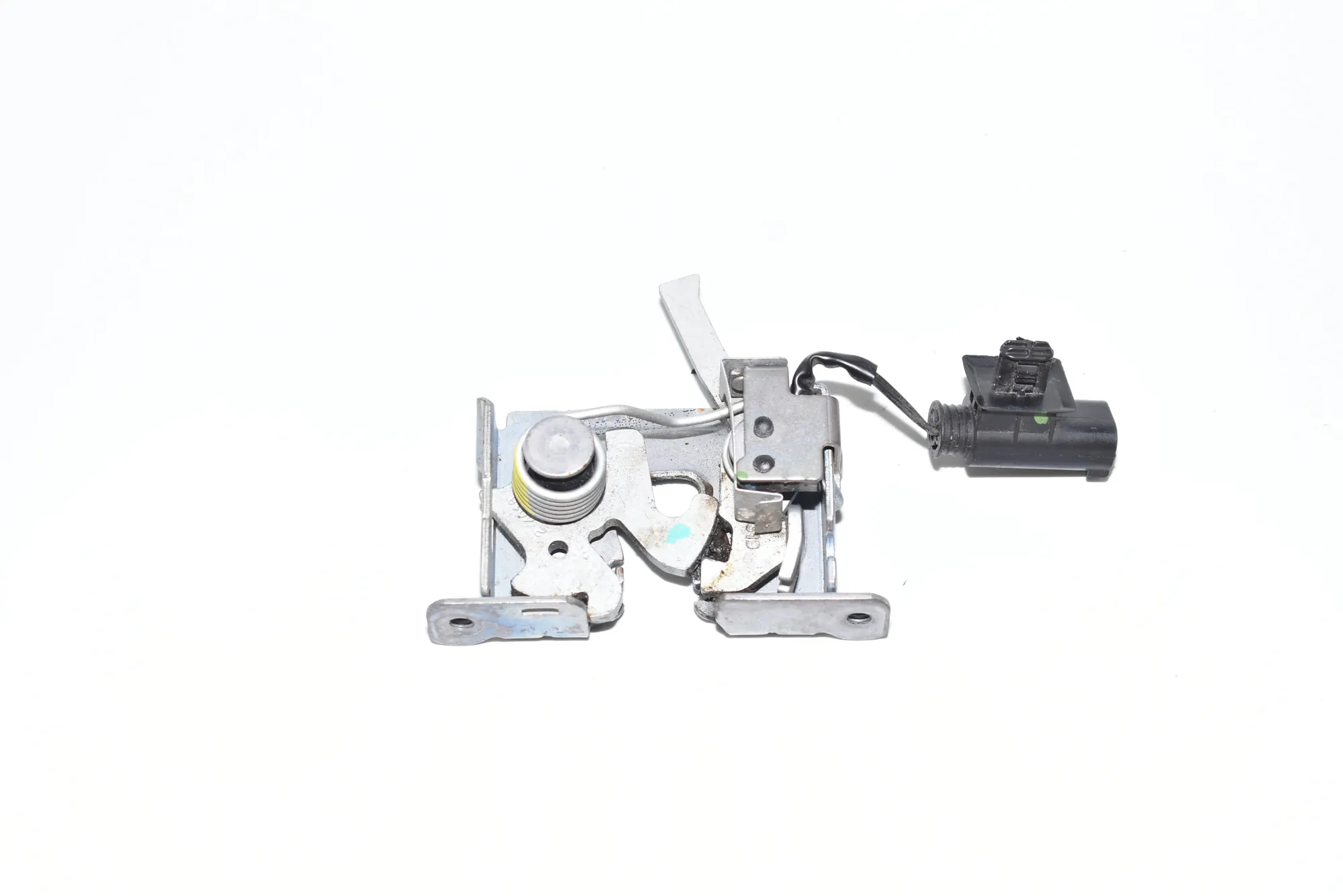 Bonnet Lock – OEM 7299162 · BMW i3 (I01) Electric 2019 – 2