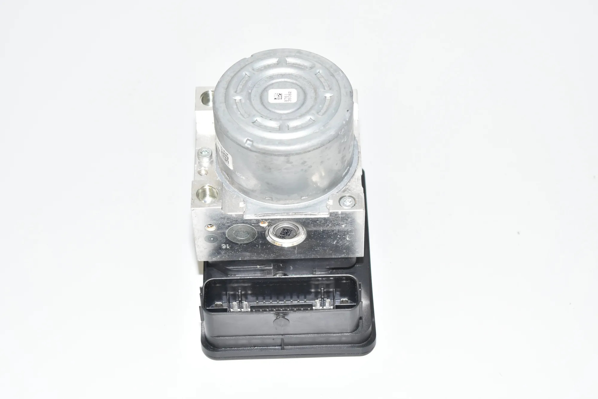 ABS Pump – OEM 6895508 · BMW i3 (I01) Electric 2019 – 2