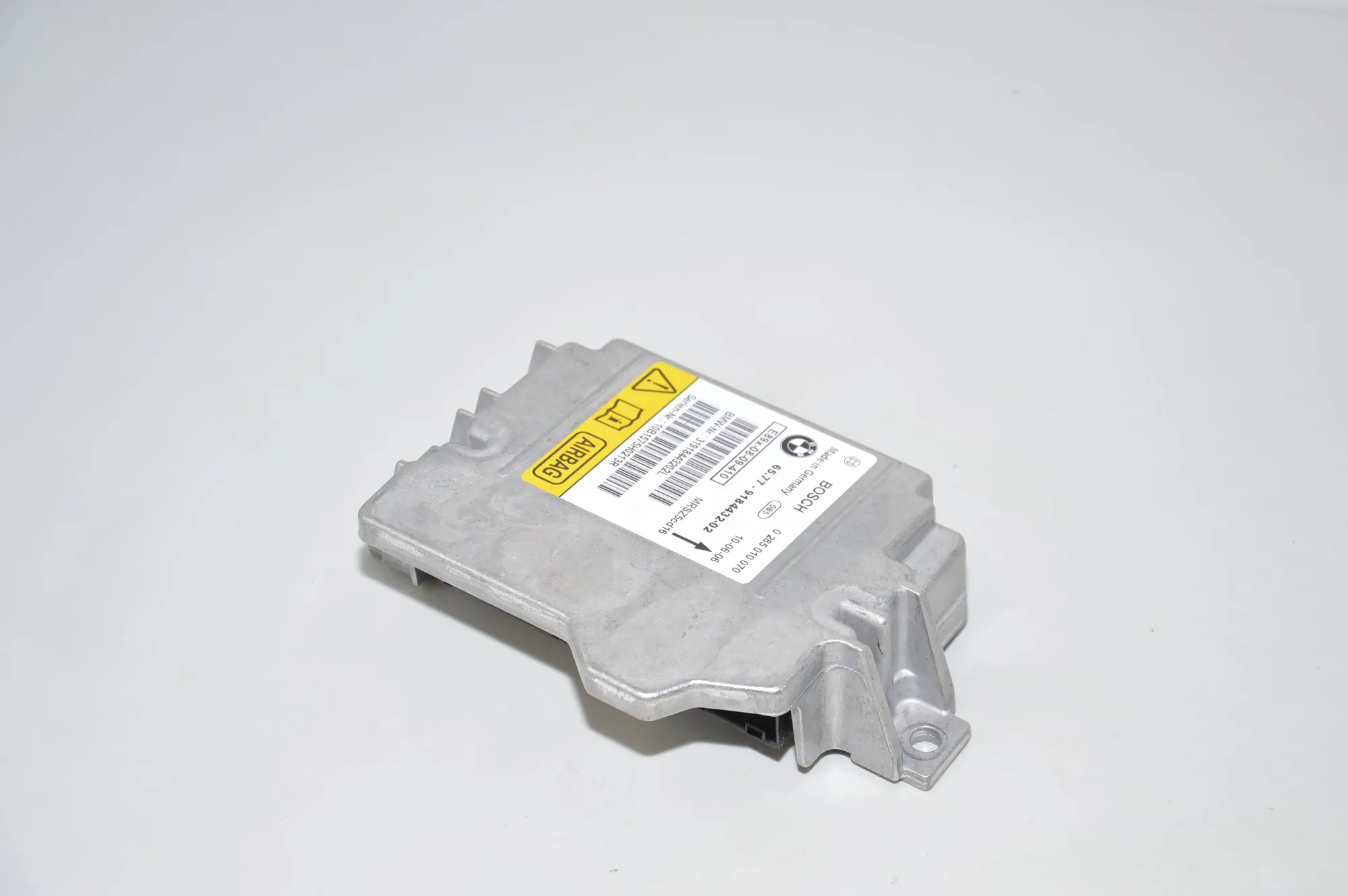 SRS Control Unit – OEM 0285010070 · BMW 3 (E90) 320 d 2010 – 2