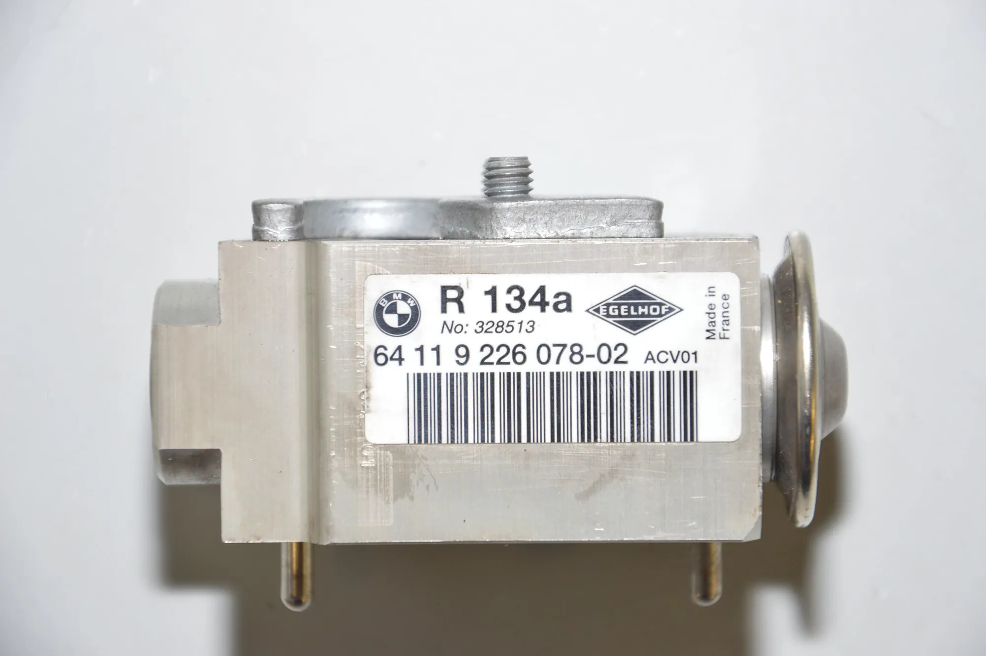 A/C Conditioner Expansion Valve – OEM 9226078 · BMW 3 (E90) 320 d 2010 – 5