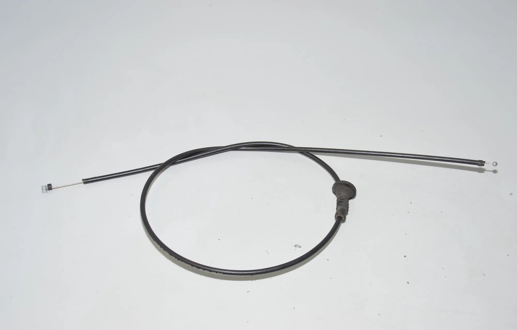Engine Boonet Lock Cable – OEM 7201904 · BMW 3 (E90) 320 d 2010 – 4