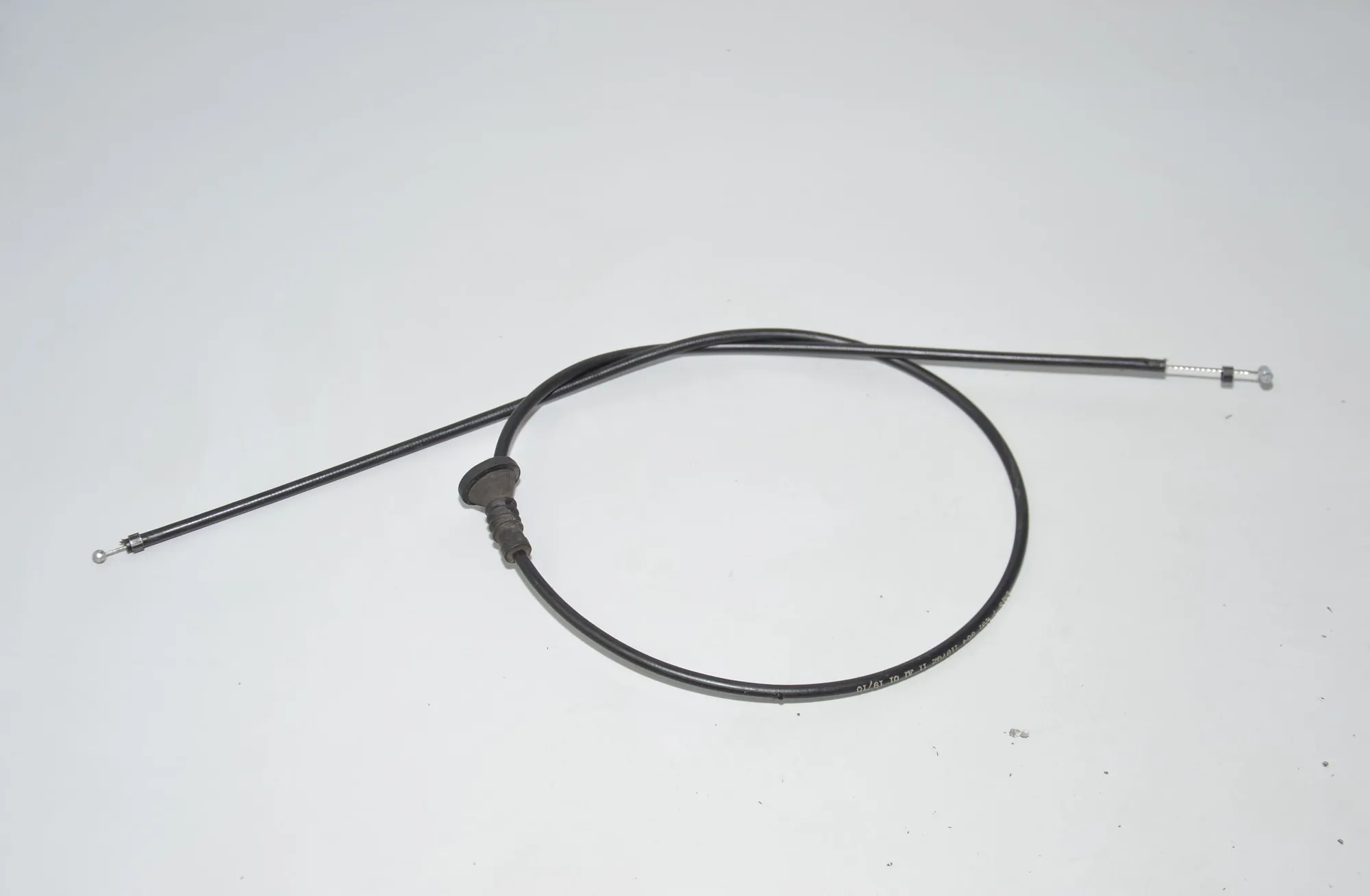 Engine Boonet Lock Cable – OEM 7201904 · BMW 3 (E90) 320 d 2010