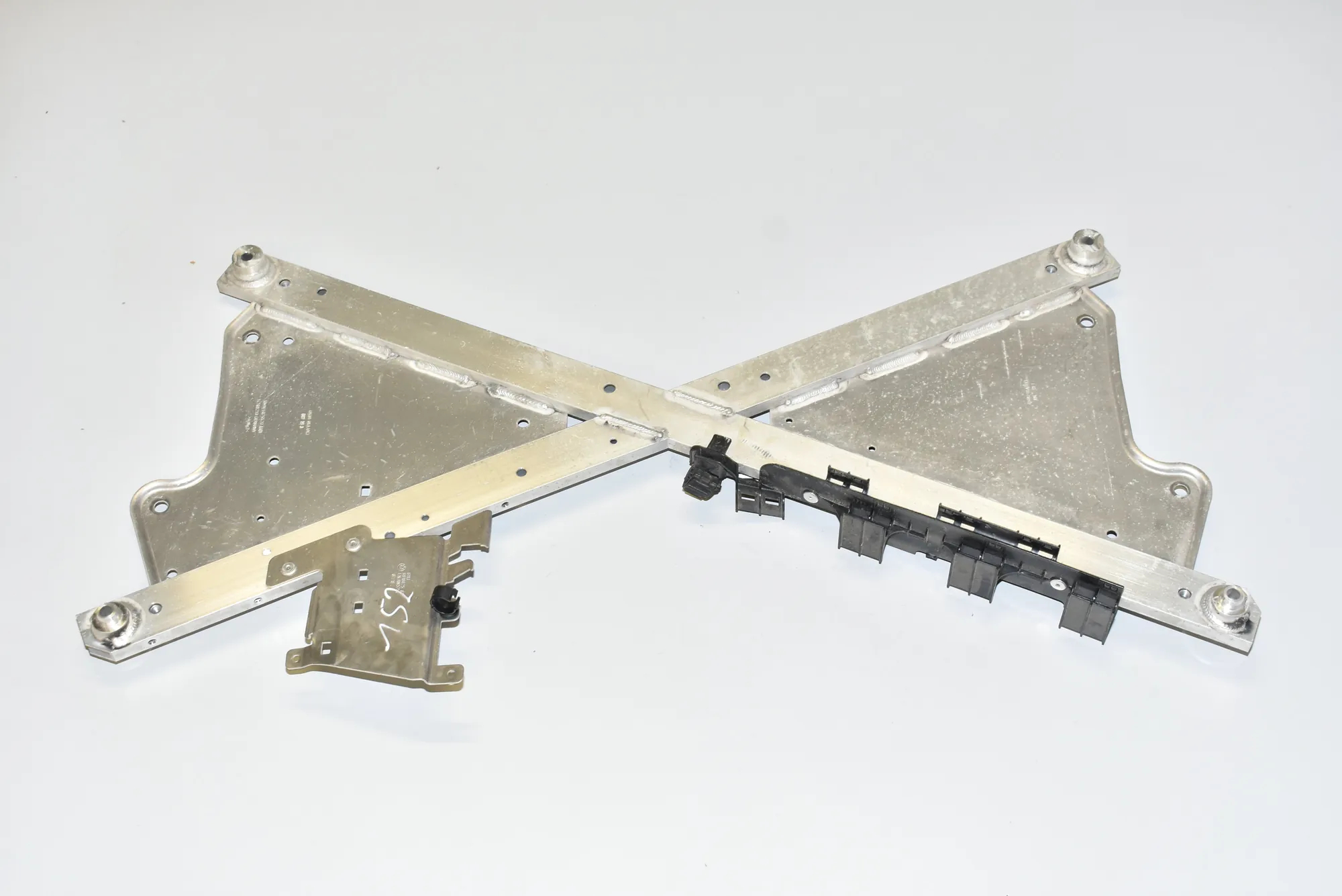 Other Underbody Cover – OEM 6818825 · BMW i3 (I01) Electric 2019