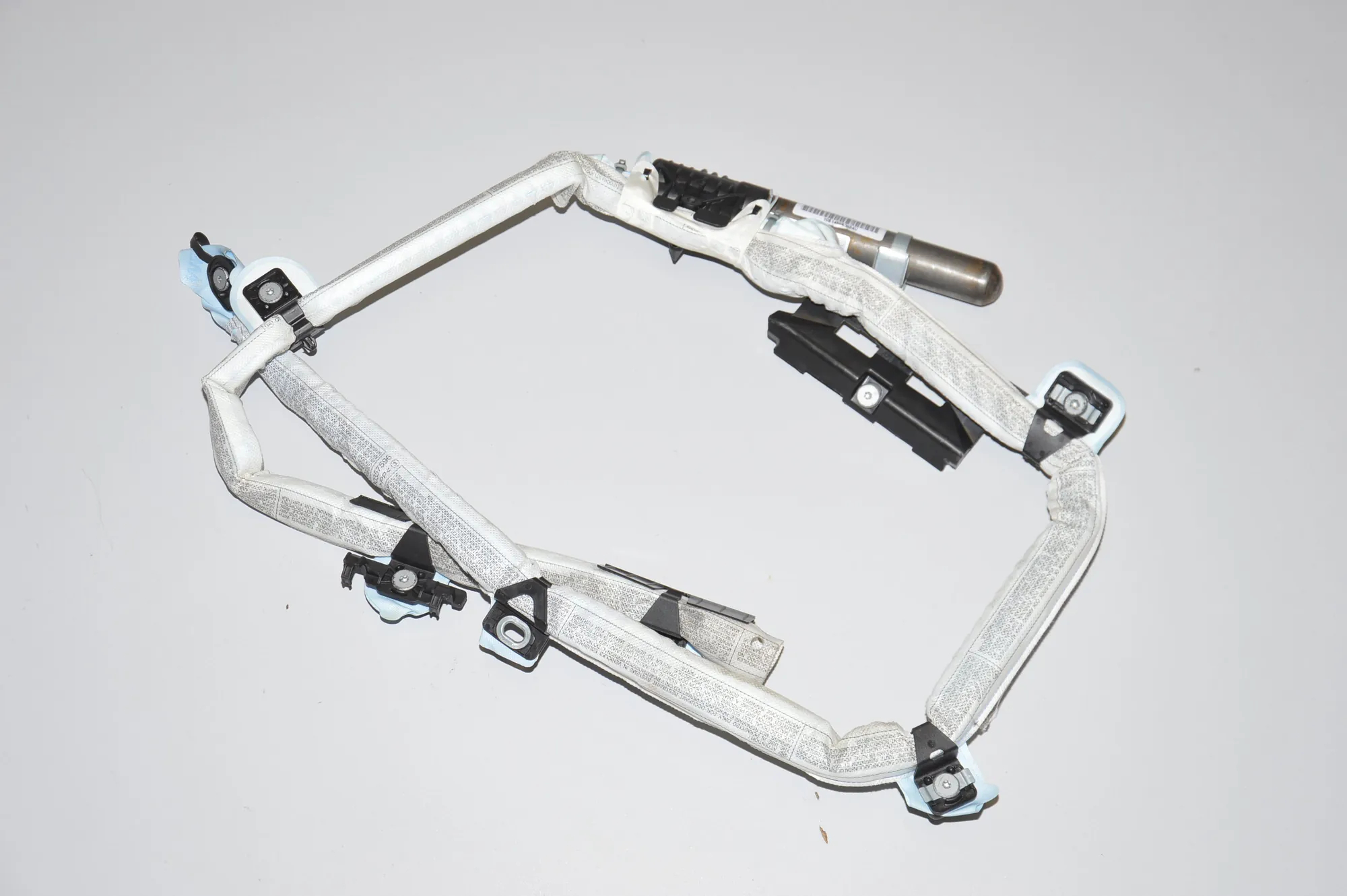 Left Side Roof Safety Curtain SRS – OEM 6966645 · BMW 3 (E90) 320 d 2010 – 4