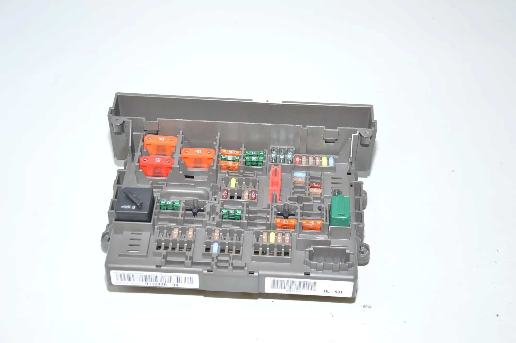 Fuse Box – OEM 9119446 · BMW 3 (E90) 320 d 2010