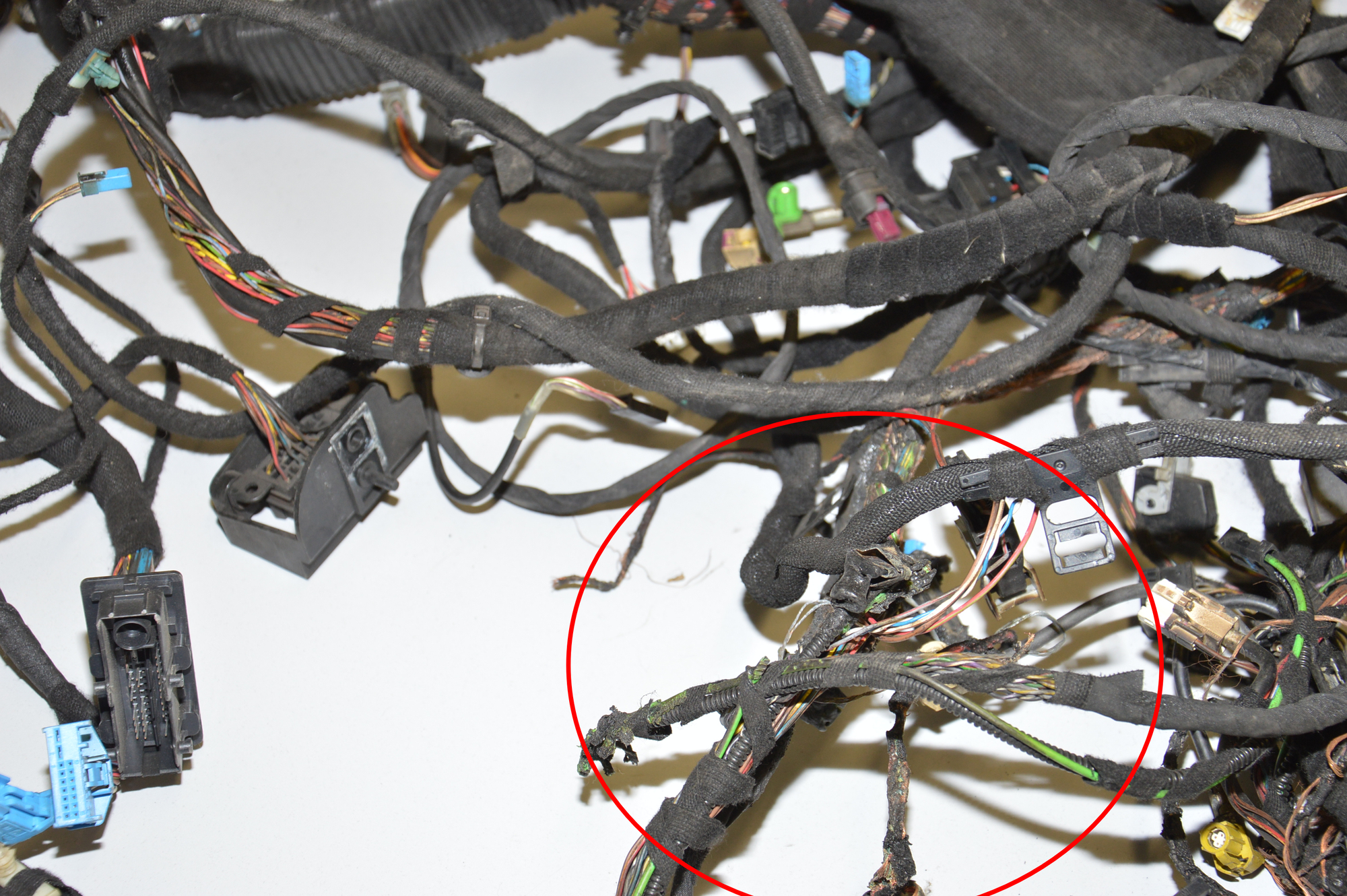 Cable Harness – OEM 8643723 · BMW i8 (I12) BMW i8 (I12) hybrid 2015 – 8