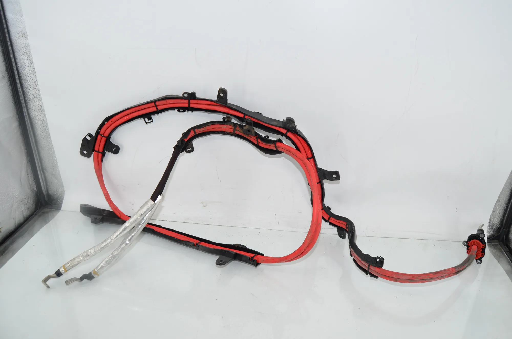 Positive Battery Cable – OEM 9107458 · BMW 3 Touring (G21) (2019 - -) 320 d 2024 – 2