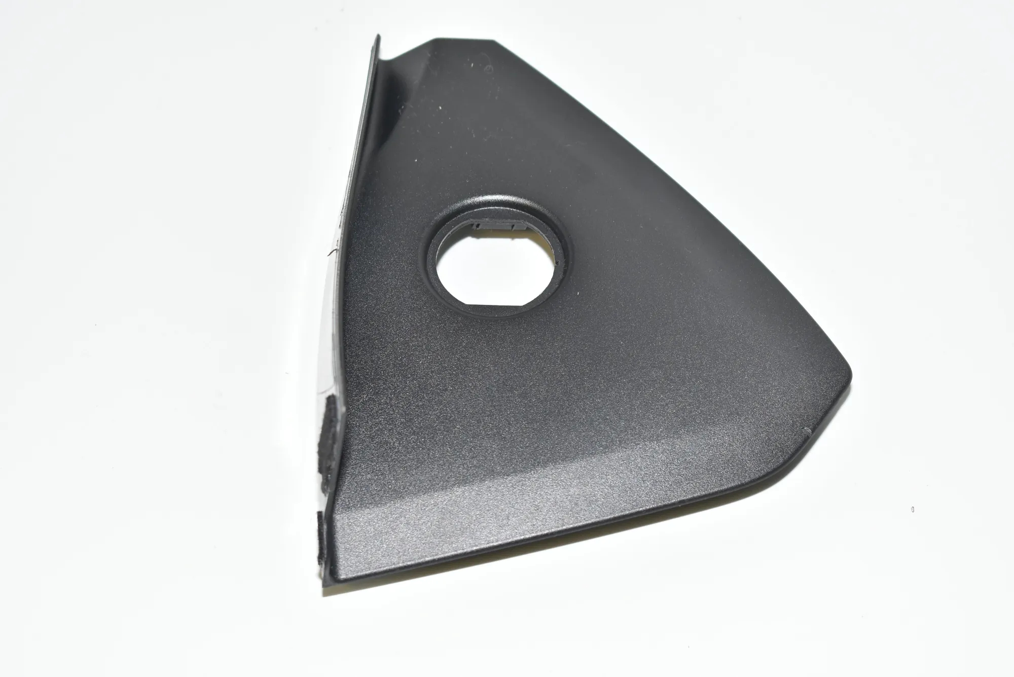 Dashboard Trim – OEM 9282993 · BMW i3 (I01) Electric 2019 – 2