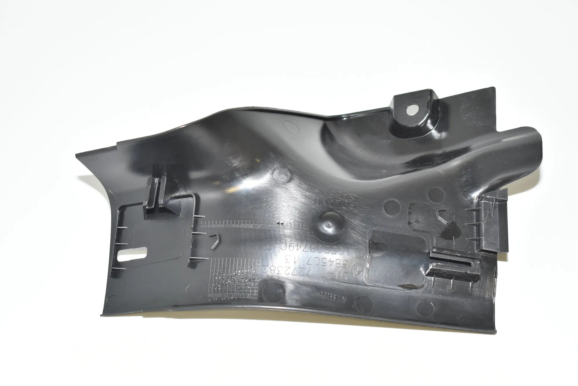 Rear Right Interior Step Trim – OEM 7272382 · BMW i3 (I01) Electric 2019 – 3