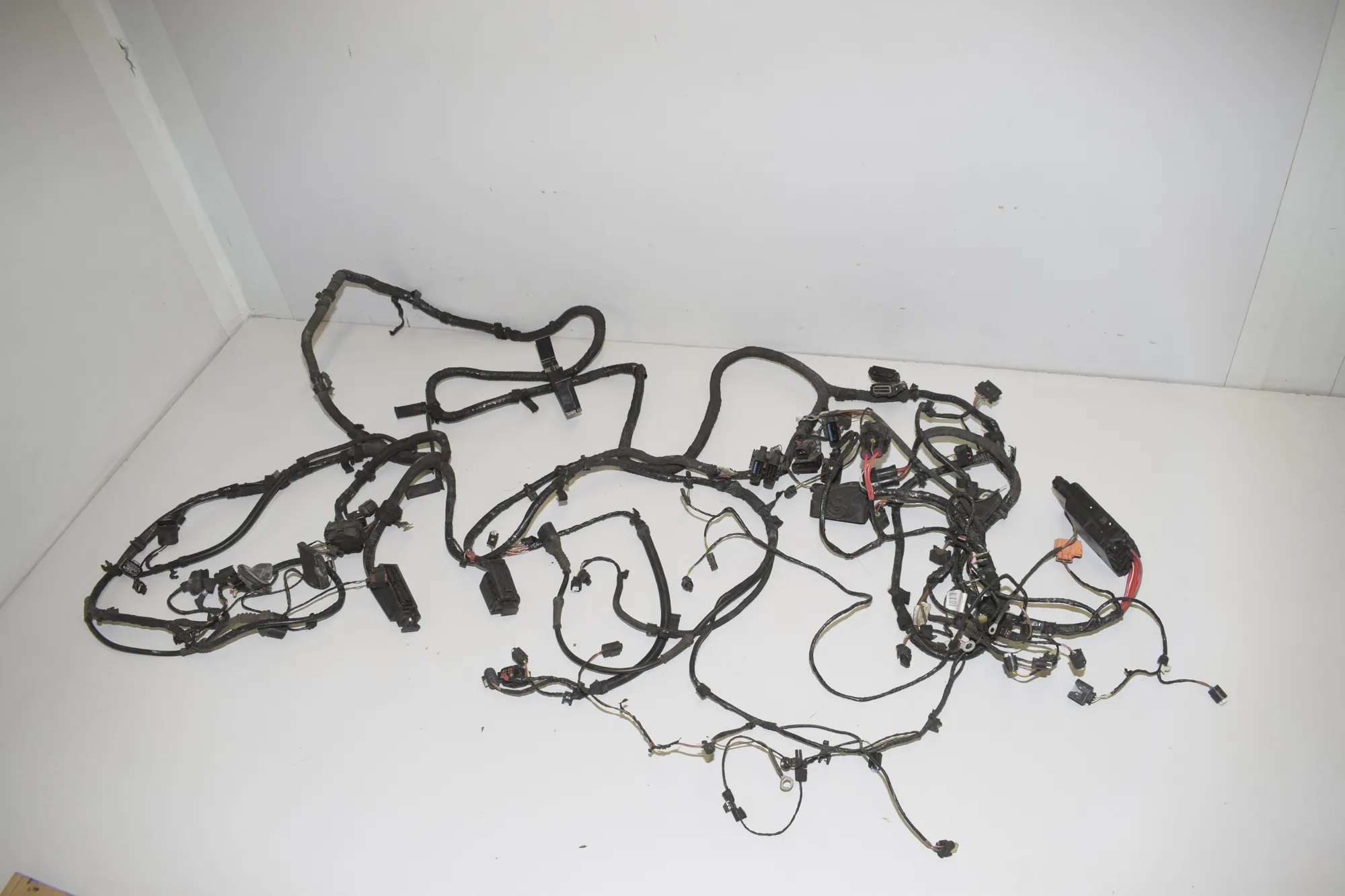 Cable Harness – OEM 9354924 · BMW i8 (I12) BMW i8 (I12) hybrid 2015 – 4