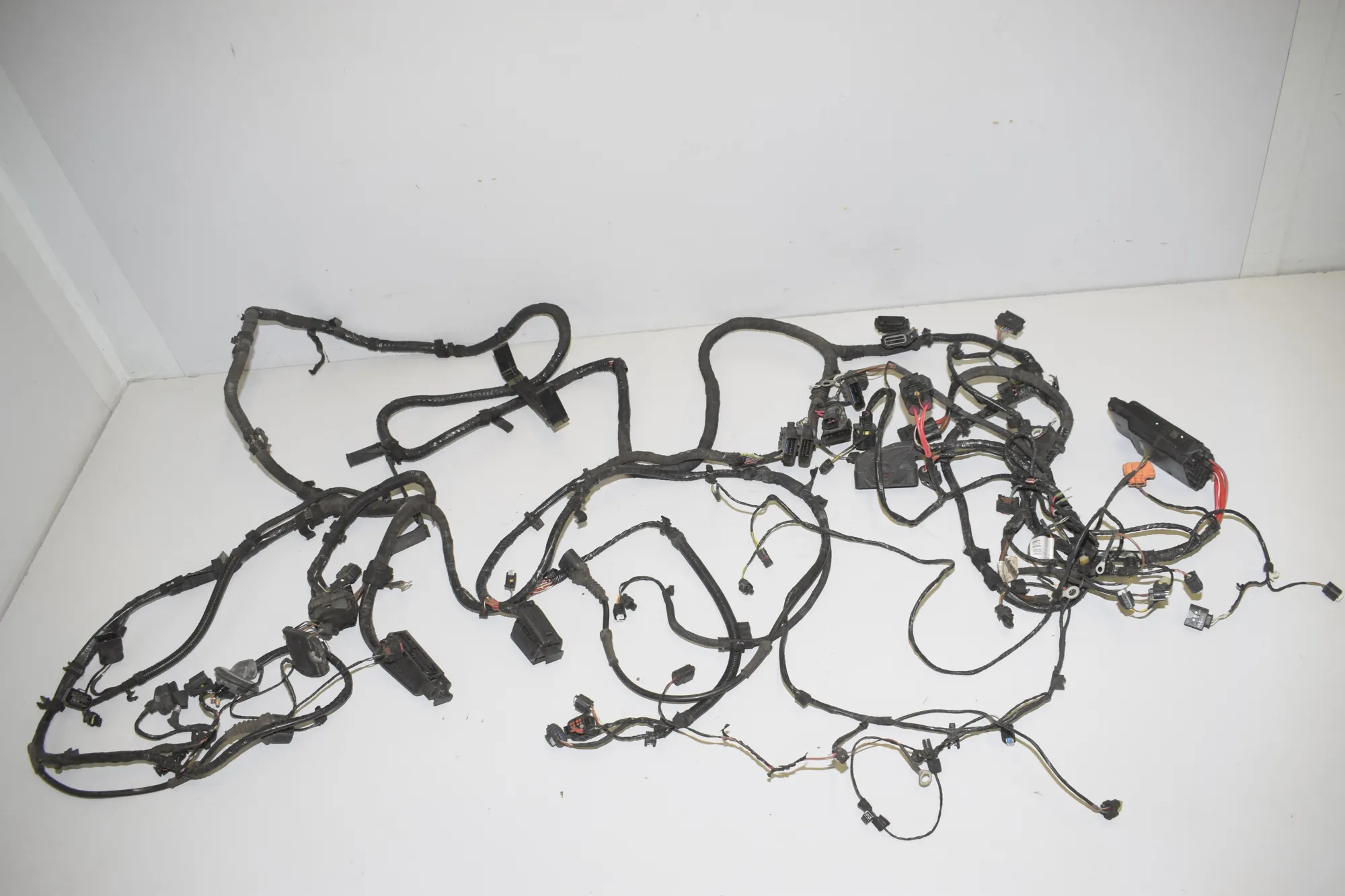 Cable Harness – OEM 9354924 · BMW i8 (I12) BMW i8 (I12) hybrid 2015 – 5