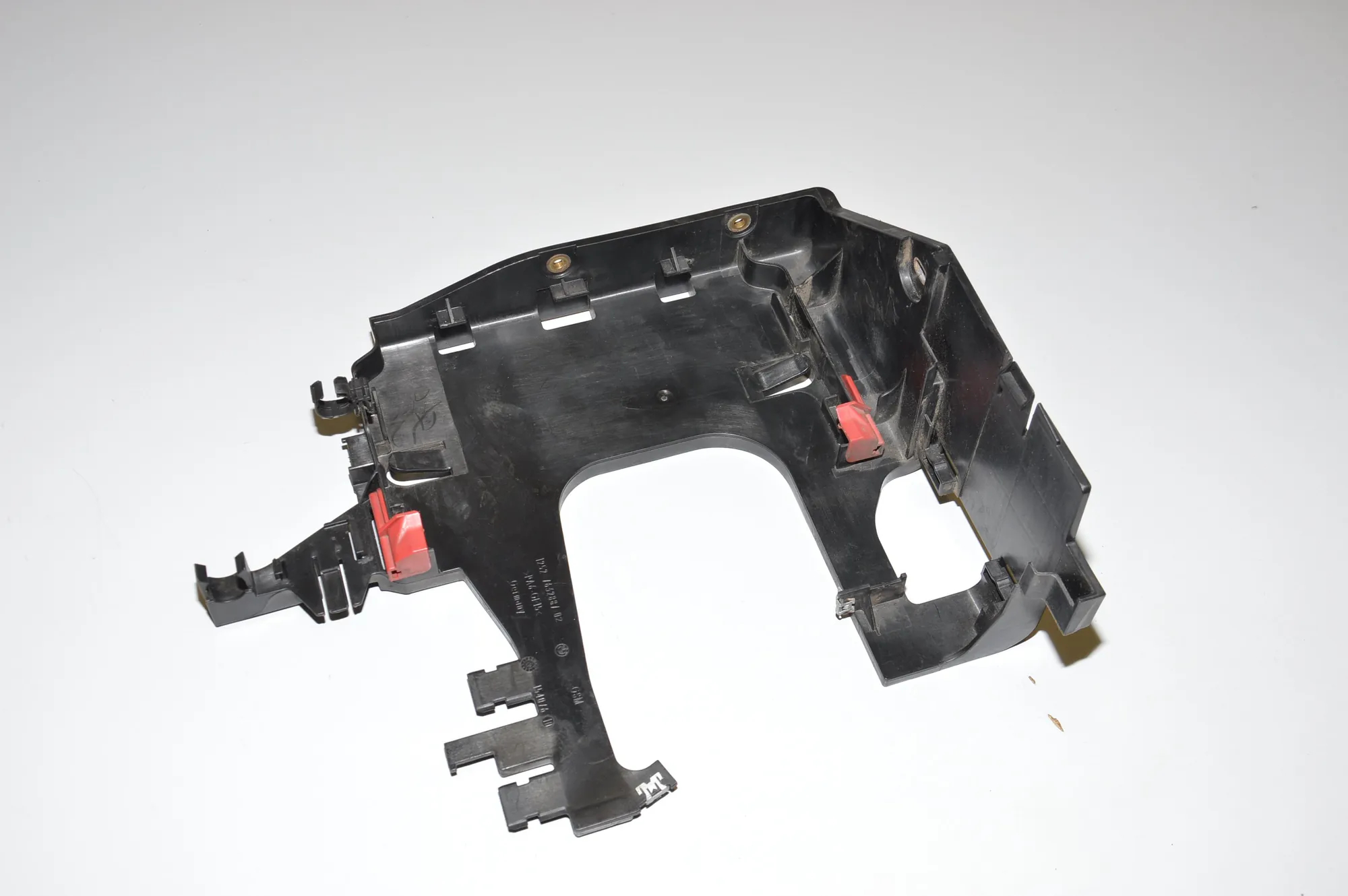 Other Body Parts – OEM 7632887 · BMW i8 (I12) BMW i8 (I12) hybrid 2015