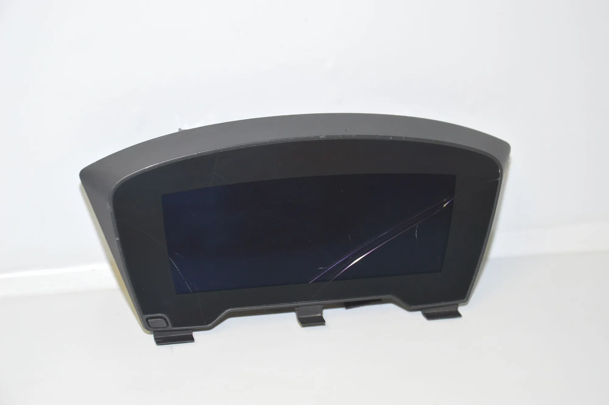 Instrument Cluster Speedometer – OEM 9347048 · BMW i8 (I12) BMW i8 (I12) hybrid 2015 – 3