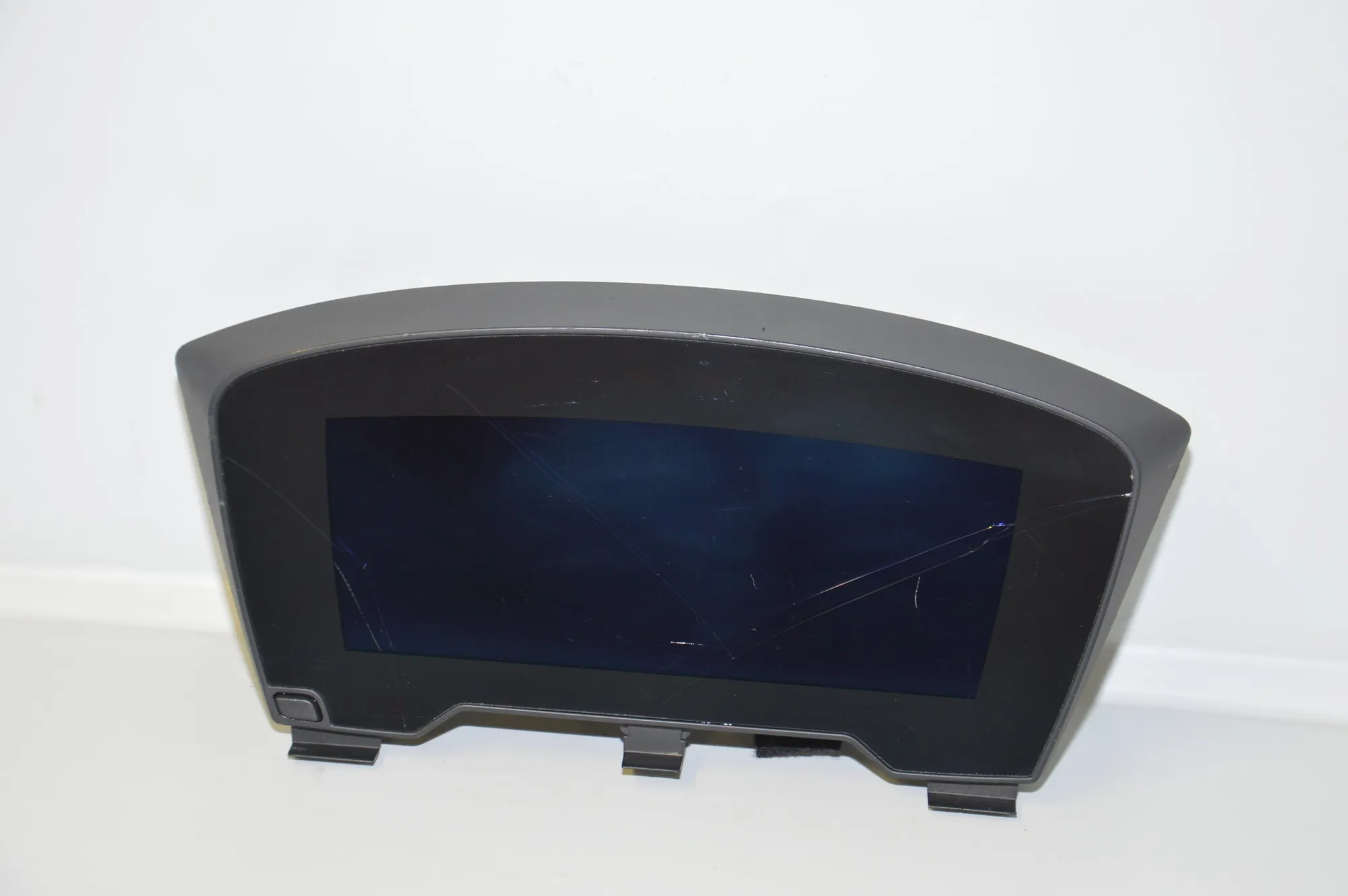 Instrument Cluster Speedometer – OEM 9347048 · BMW i8 (I12) BMW i8 (I12) hybrid 2015