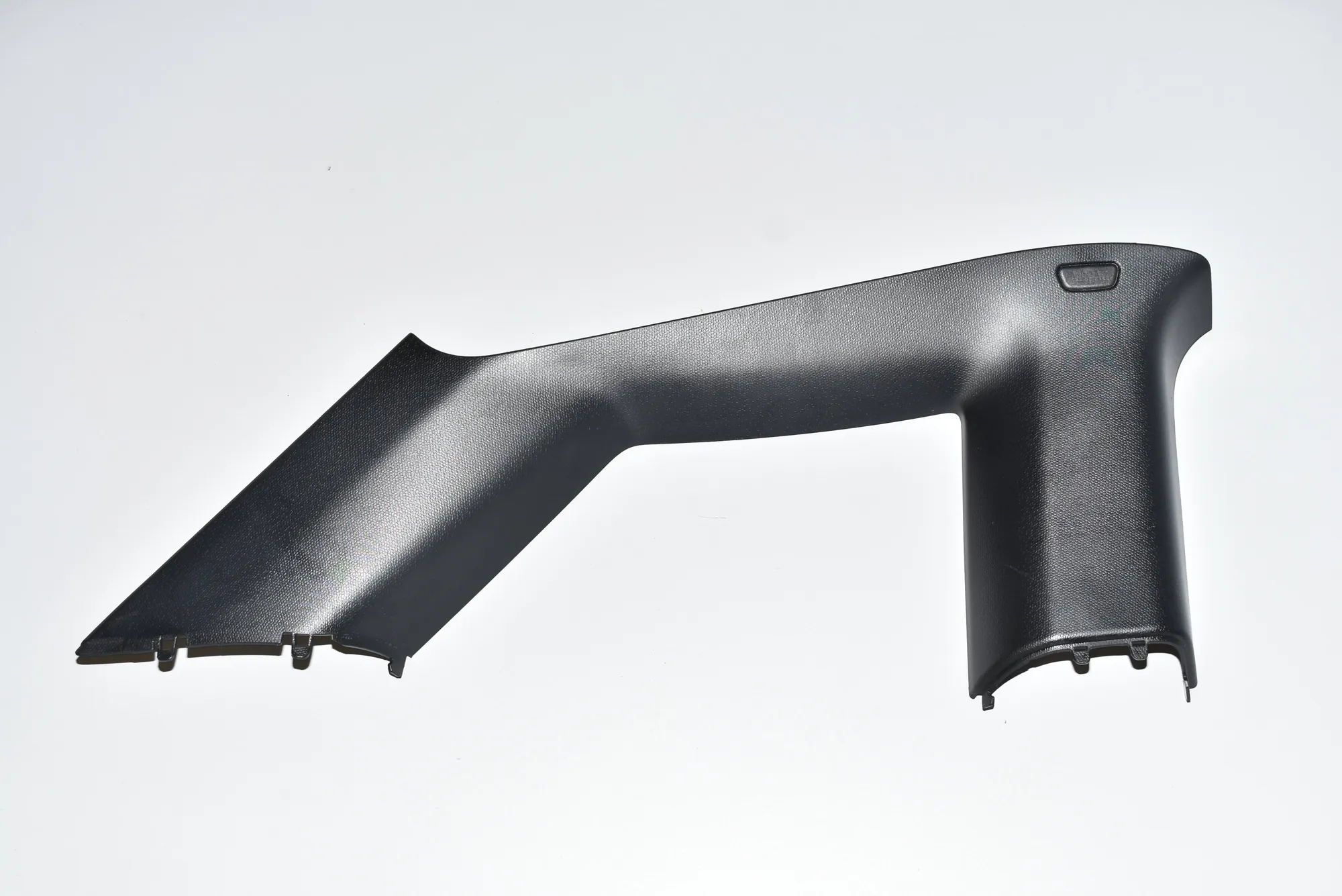 Rear Left Pillar Trim – OEM 7275669 · BMW i3 (I01) Electric 2019