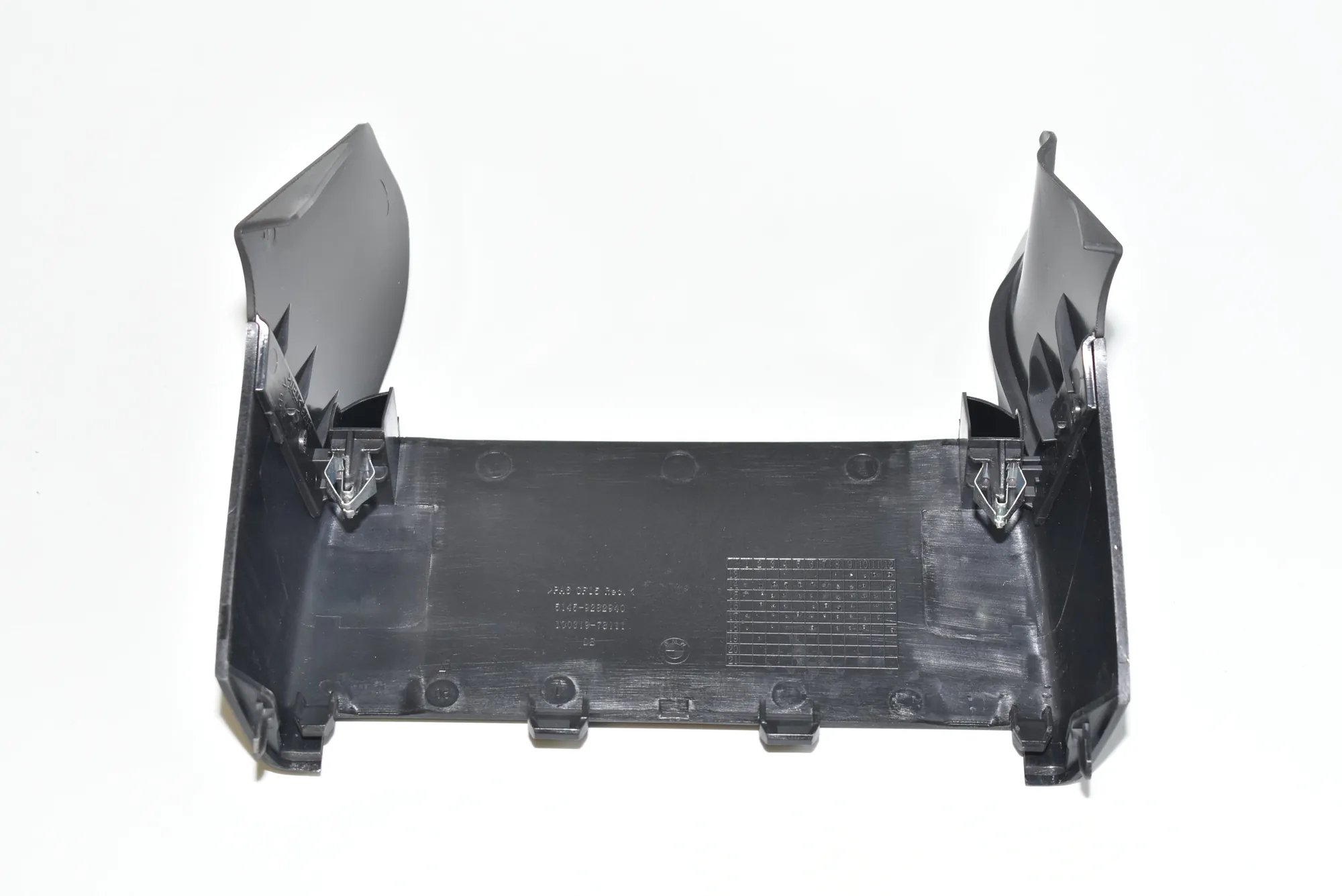 Other Interior Parts – OEM 9282940 · BMW i3 (I01) Electric 2019 – 2