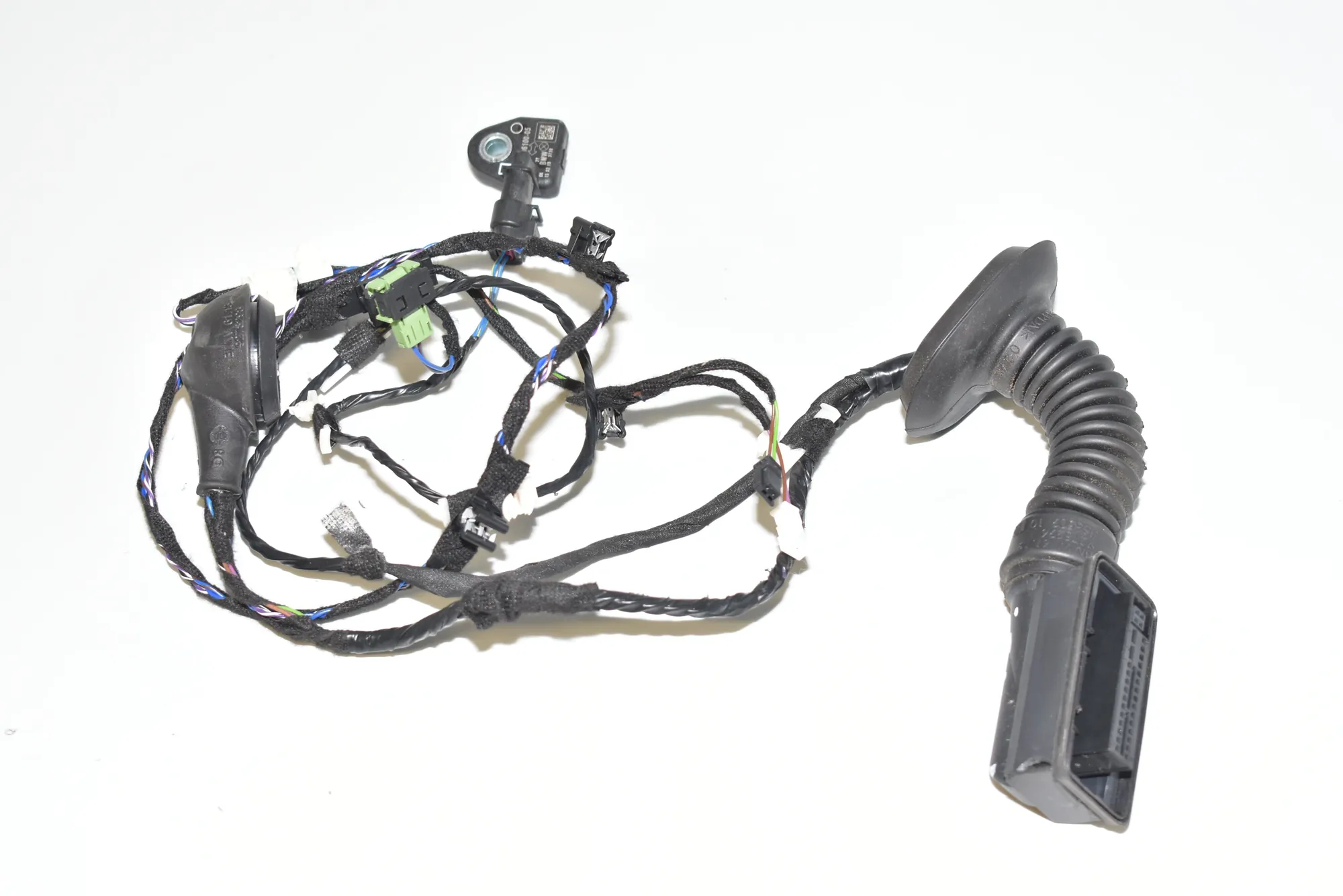 Rear Left Door Wiring – OEM 9278298 · BMW i3 (I01) Electric 2019 – 3