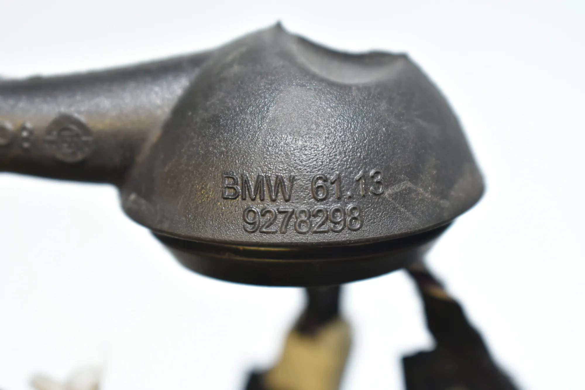 Rear Left Door Wiring – OEM 9278298 · BMW i3 (I01) Electric 2019 – 4