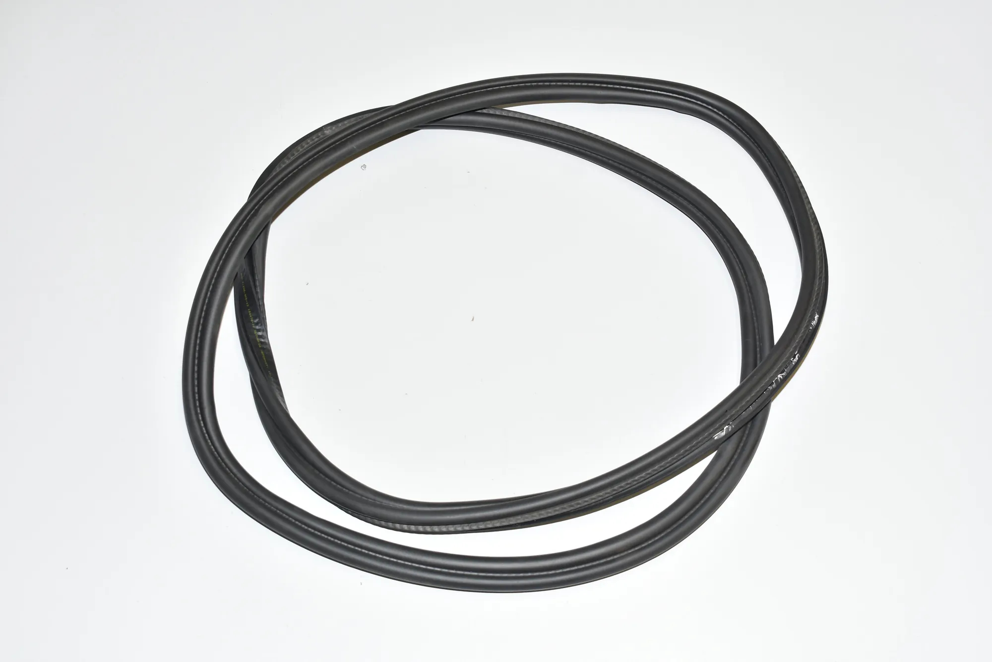 Tailgate Rubber Seal – OEM 7296906 · BMW i3 (I01) Electric 2019