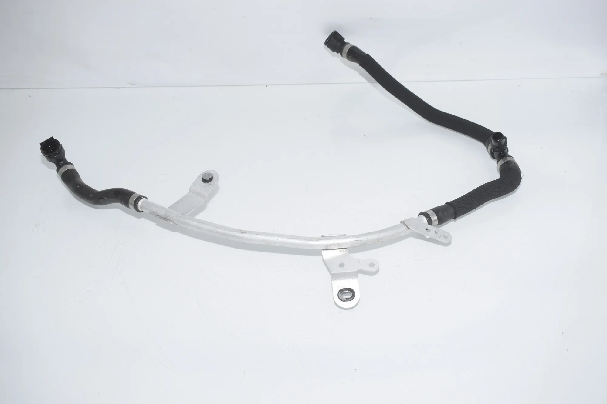 Coolant Hose Pipe – OEM 8593779 · BMW 3 Touring (G21) (2019 - -) 320 d 2024