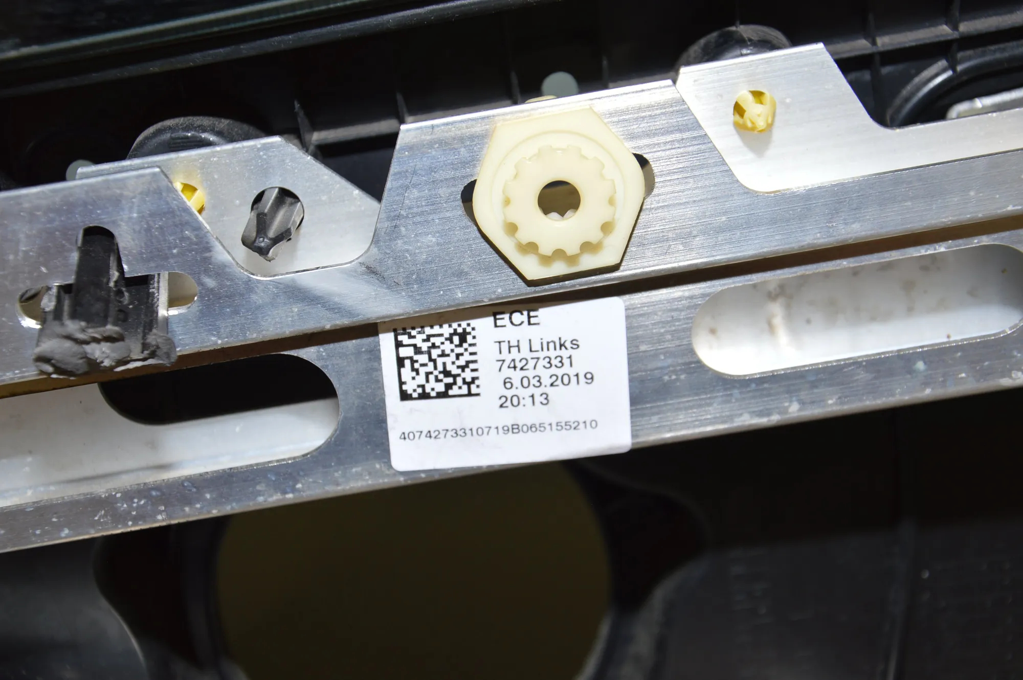 Rear Left Door – OEM 7427331 · BMW i3 (I01) Electric 2019 – 5