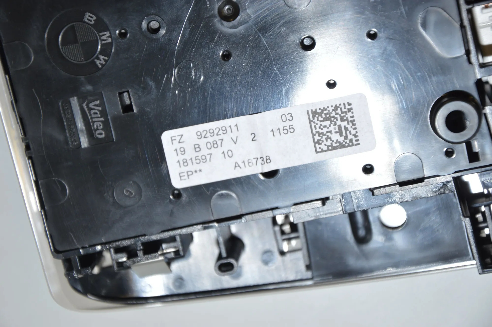 Interior Lighting – OEM 9292911 · BMW i3 (I01) Electric 2019 – 5