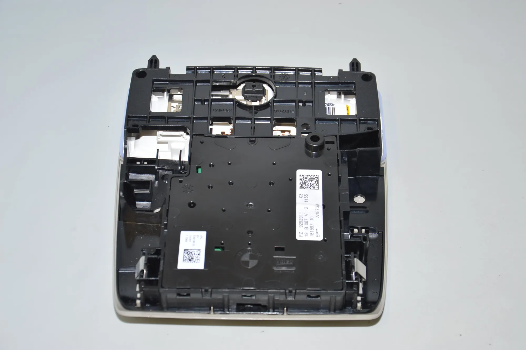 Interior Lighting – OEM 9292911 · BMW i3 (I01) Electric 2019 – 3
